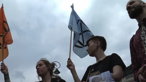 Extinction Rebellion organizes climate protest in Warsaw