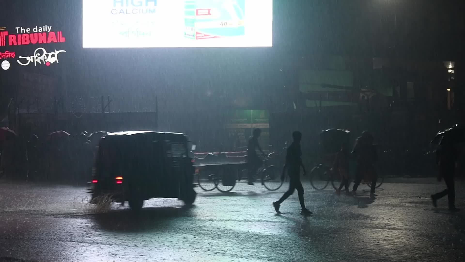 Heavy rainfall in Dhaka