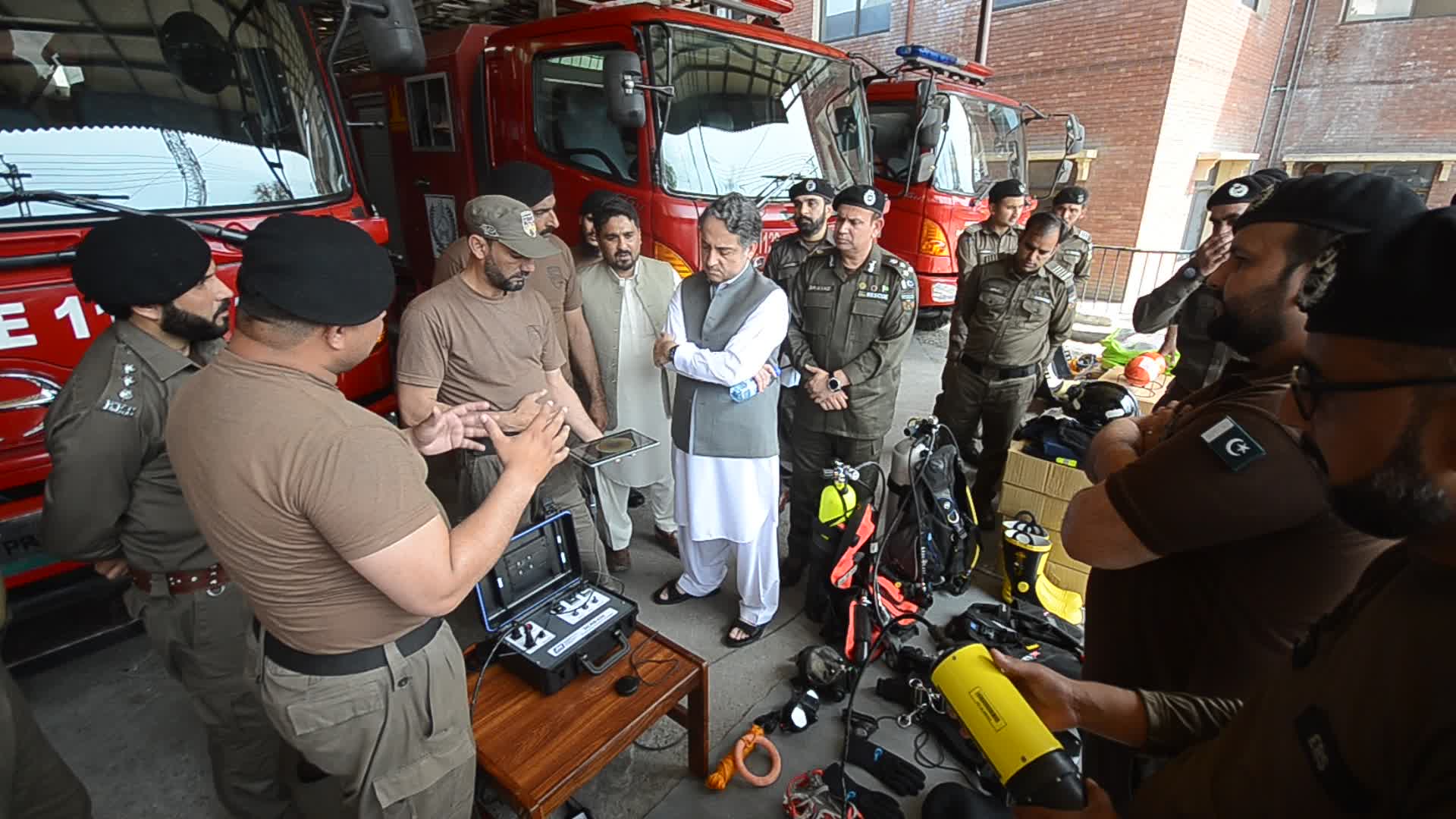 Pakistan's rescue workers receive new equipment for emergency operations