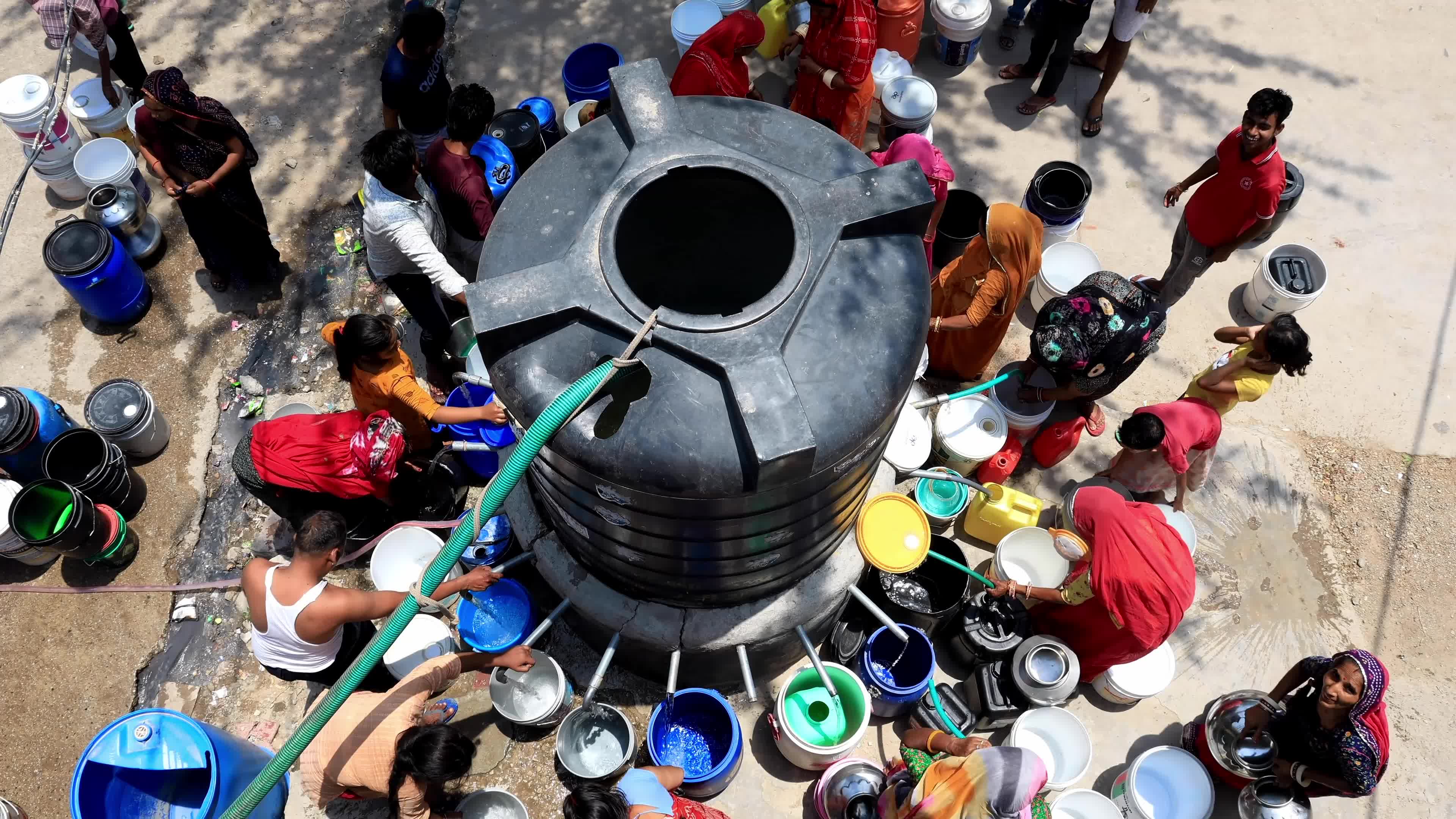 Water Crisis Amid Extreme Heat In Jaipur 
