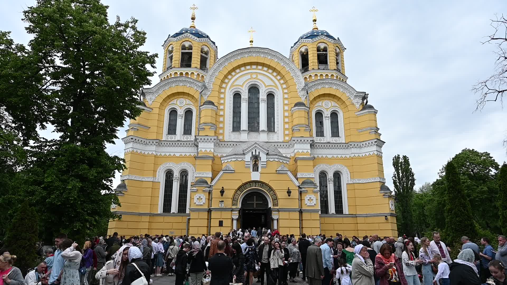 Orthodox Christians celebrate Easter in Kyiv