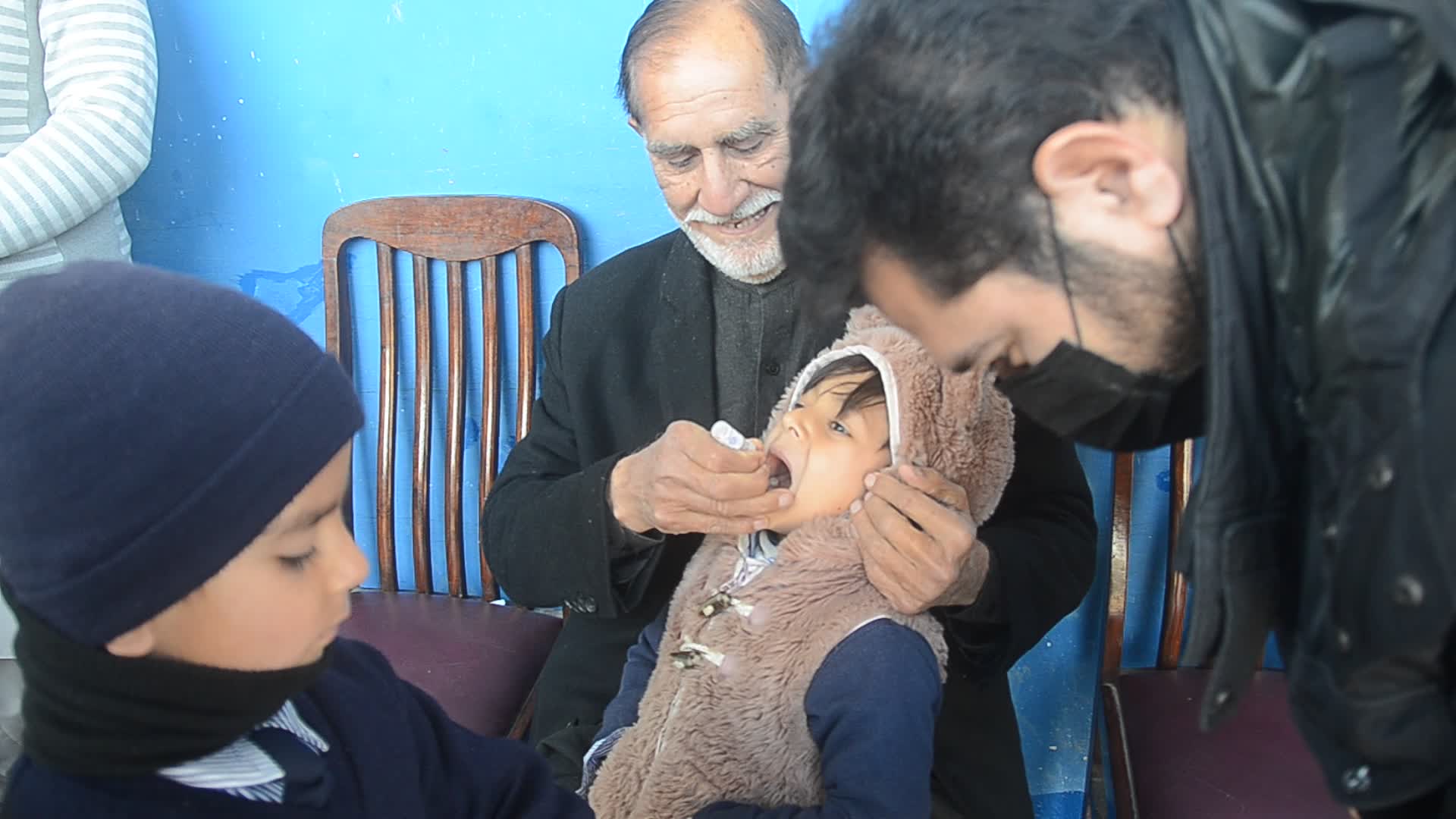Polio vaccine campaign launched in Pakistan 