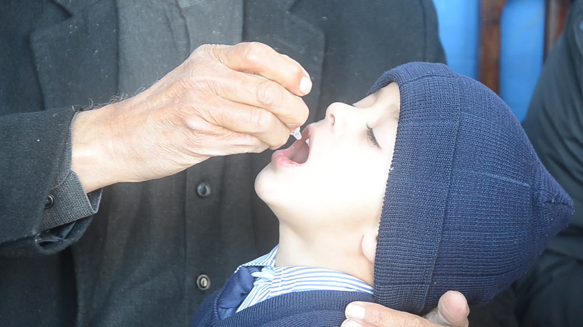Polio vaccine campaign launched in Pakistan 