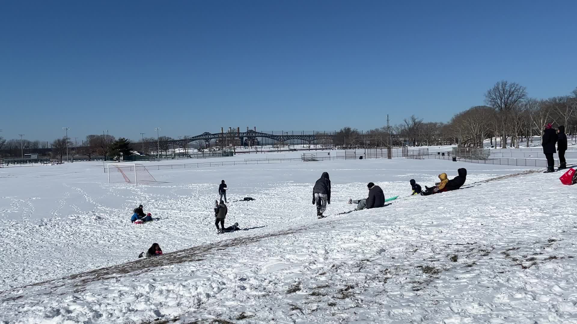 NJ: Snow in Jersey City Lincoln Park