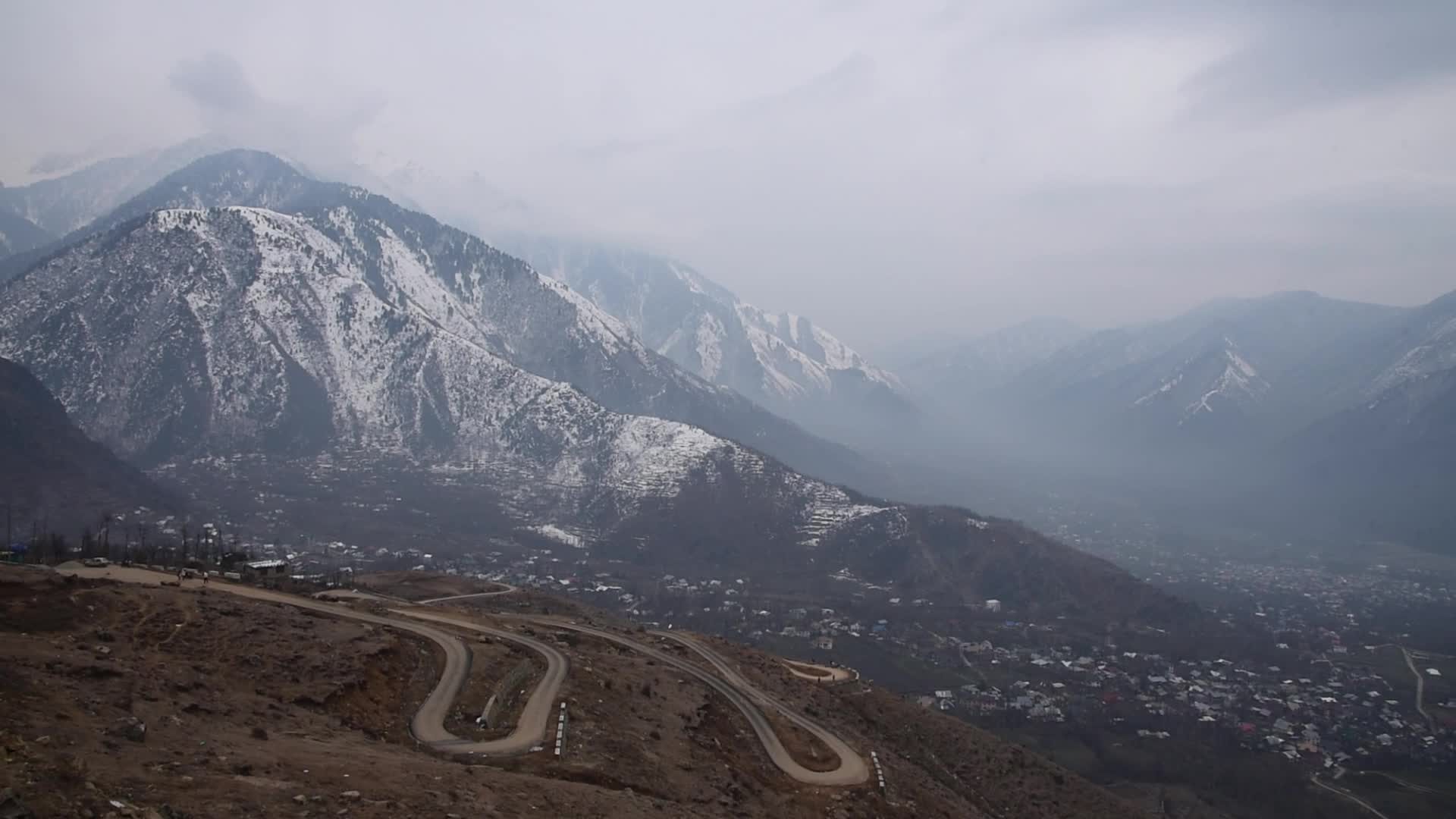 Daily Life in Srinagar, Kashmir.