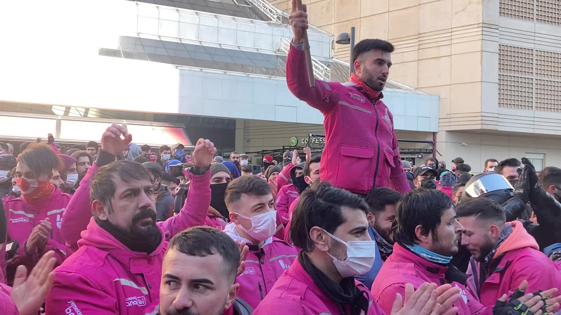 Courier Workers On Strike In Istanbul