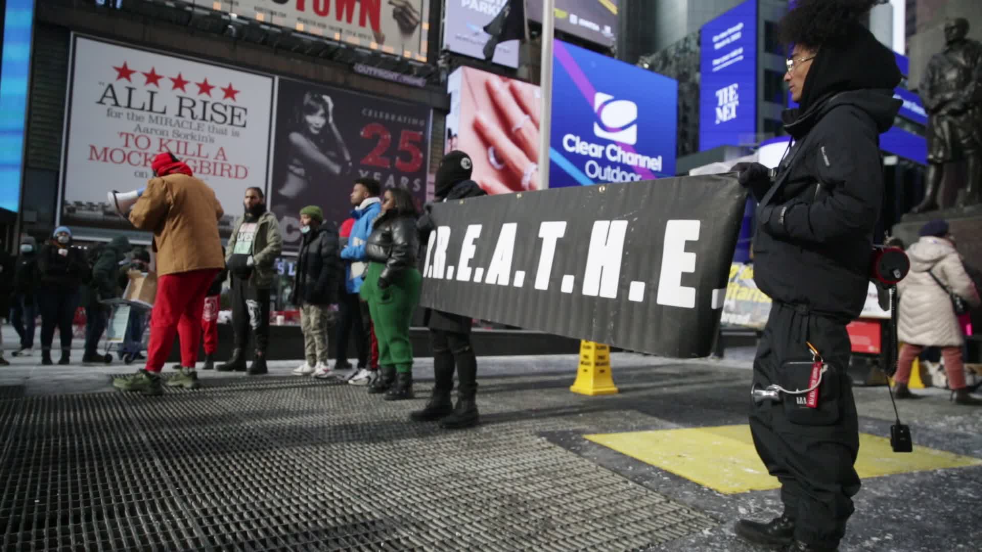 NYC: Black Liberation Activists Call for New Legislation in Wake of Amir Locke Killing