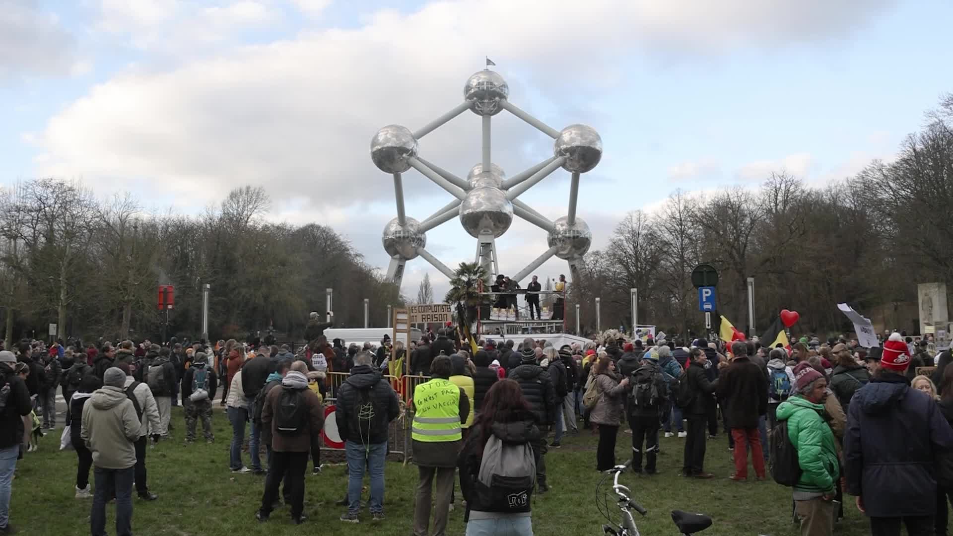 Protest against the government and COVID measures in Brussels