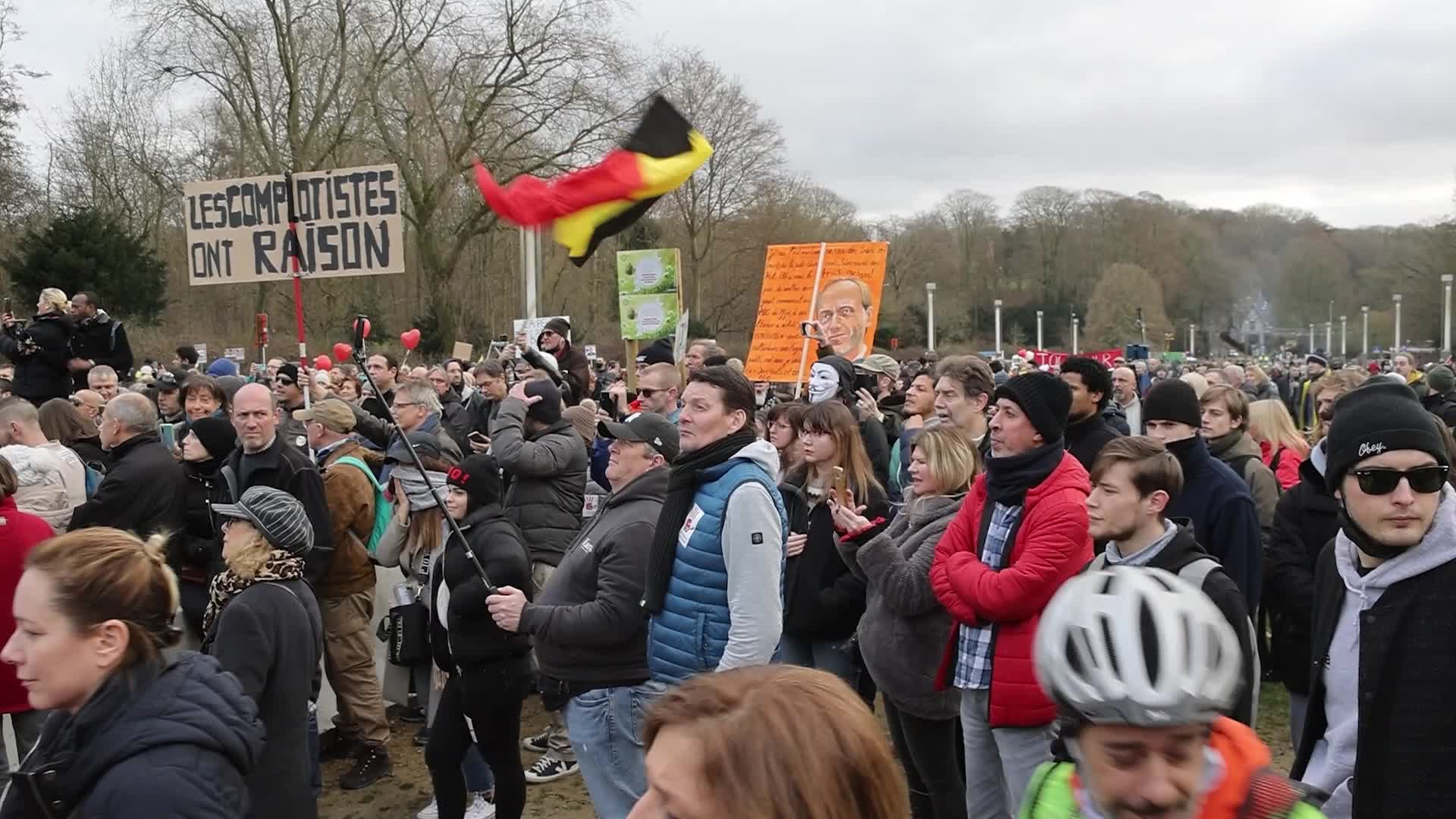 Protest against the government and COVID measures in Brussels