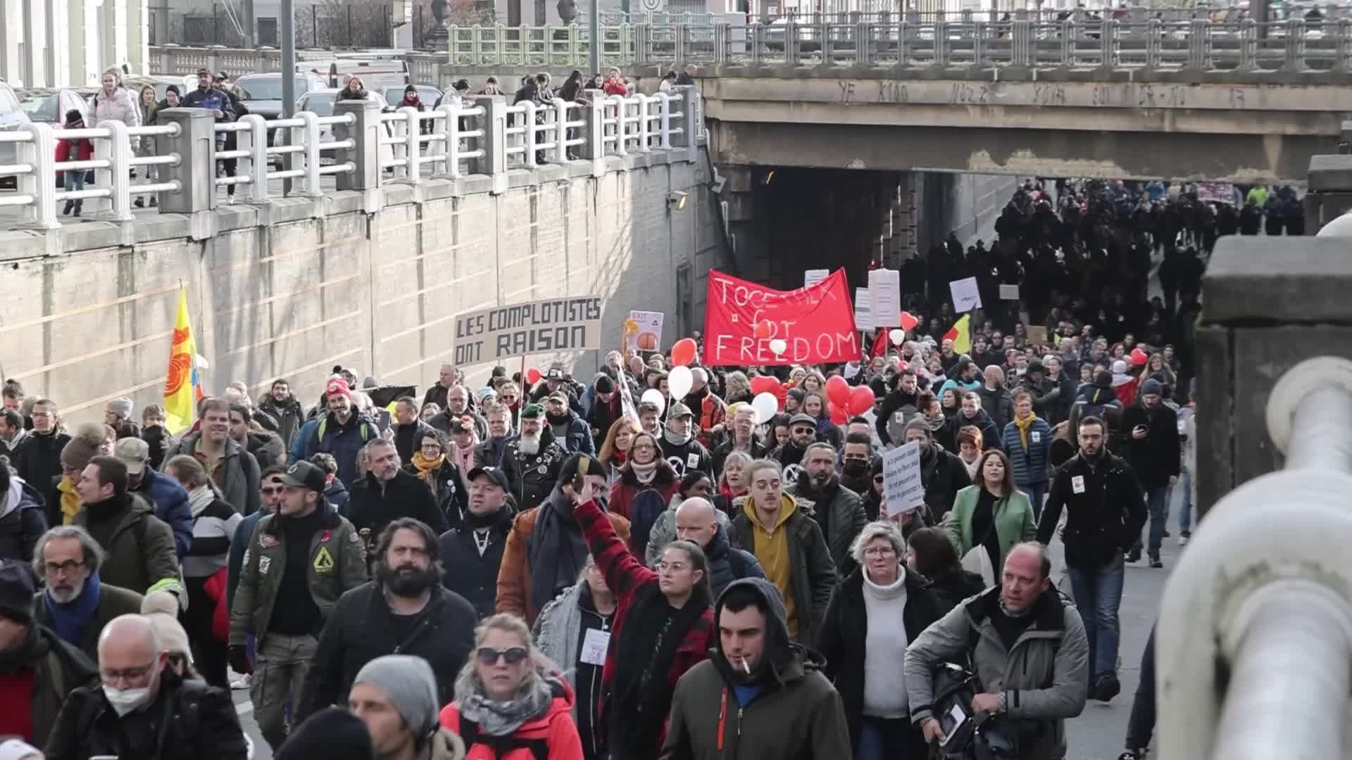 Protest against the government and COVID measures in Brussels