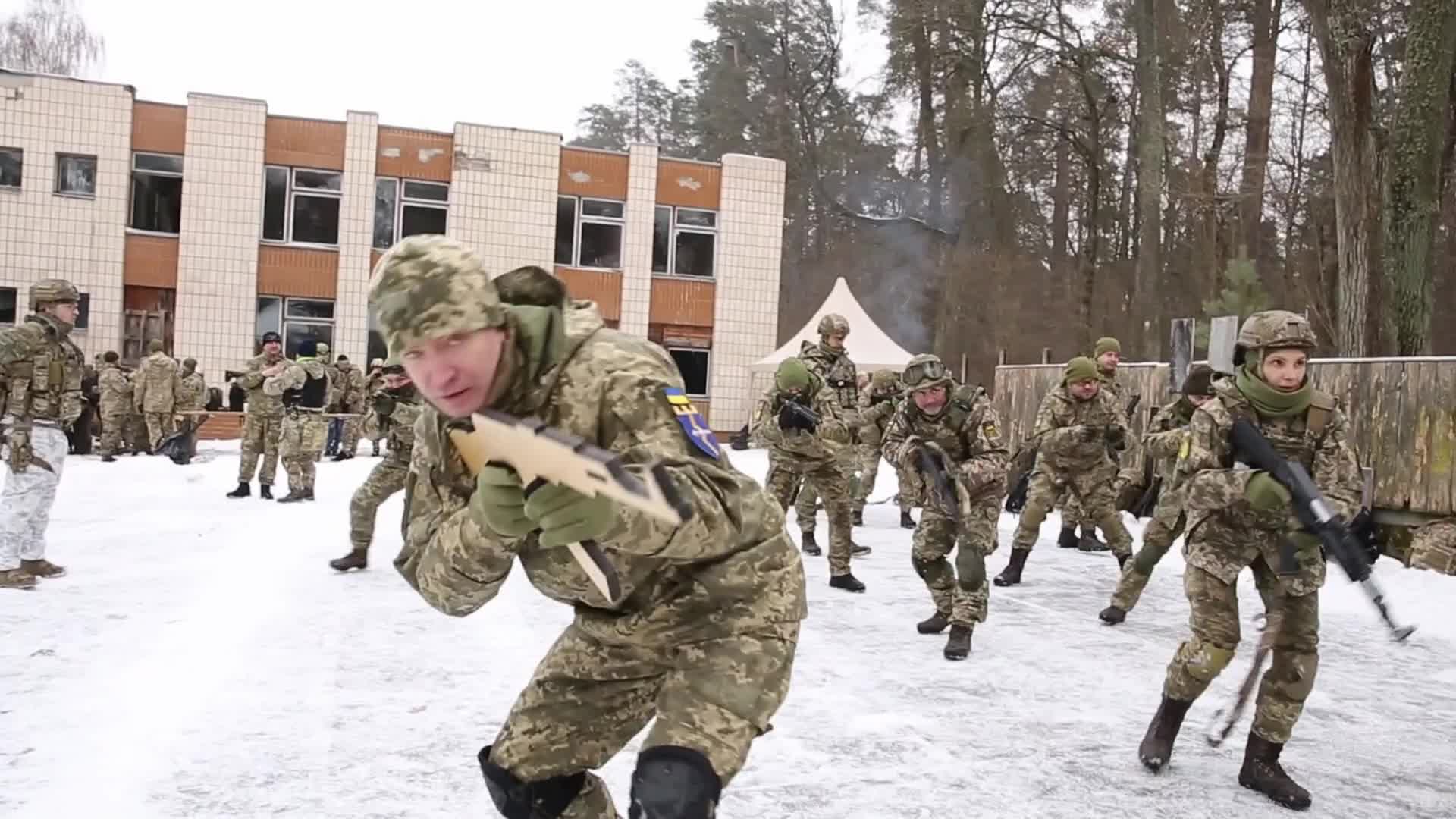 Territorial Defence Forces train civilian recruits in Kiev