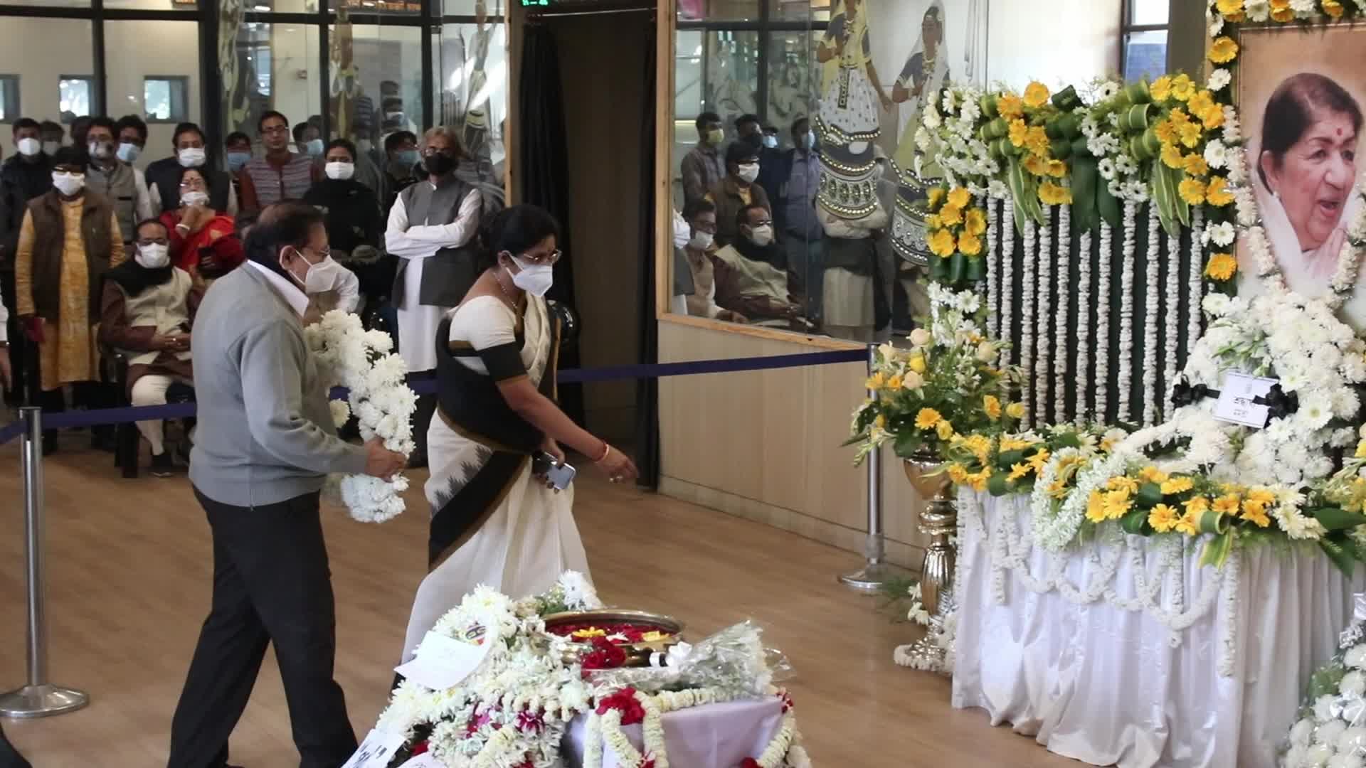 India honors singer Lata Mangeshkar at state funeral, dead at 92