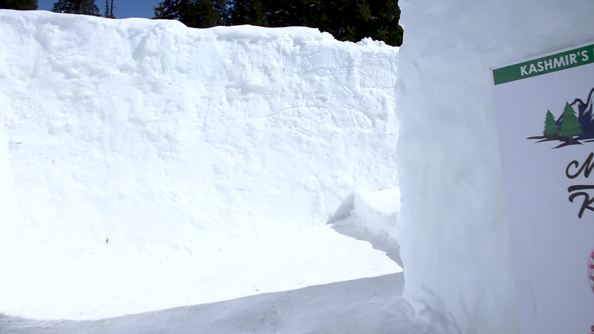 World's largest igloo café in Indian administered Kashmir