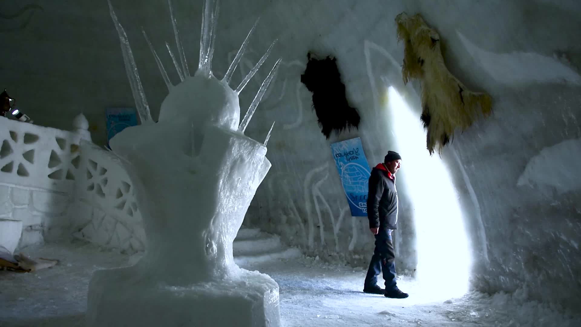World's largest igloo café in Indian administered Kashmir