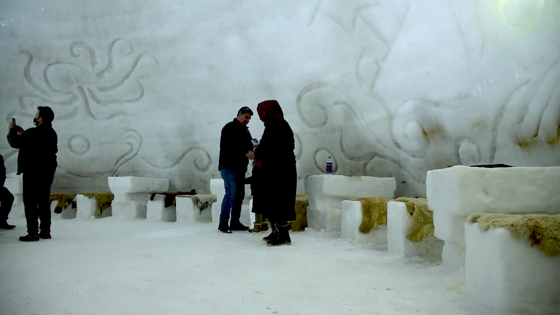 World's largest igloo café in Indian administered Kashmir