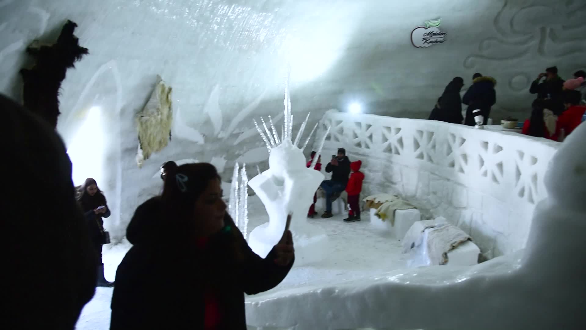 World's largest igloo café in Indian administered Kashmir