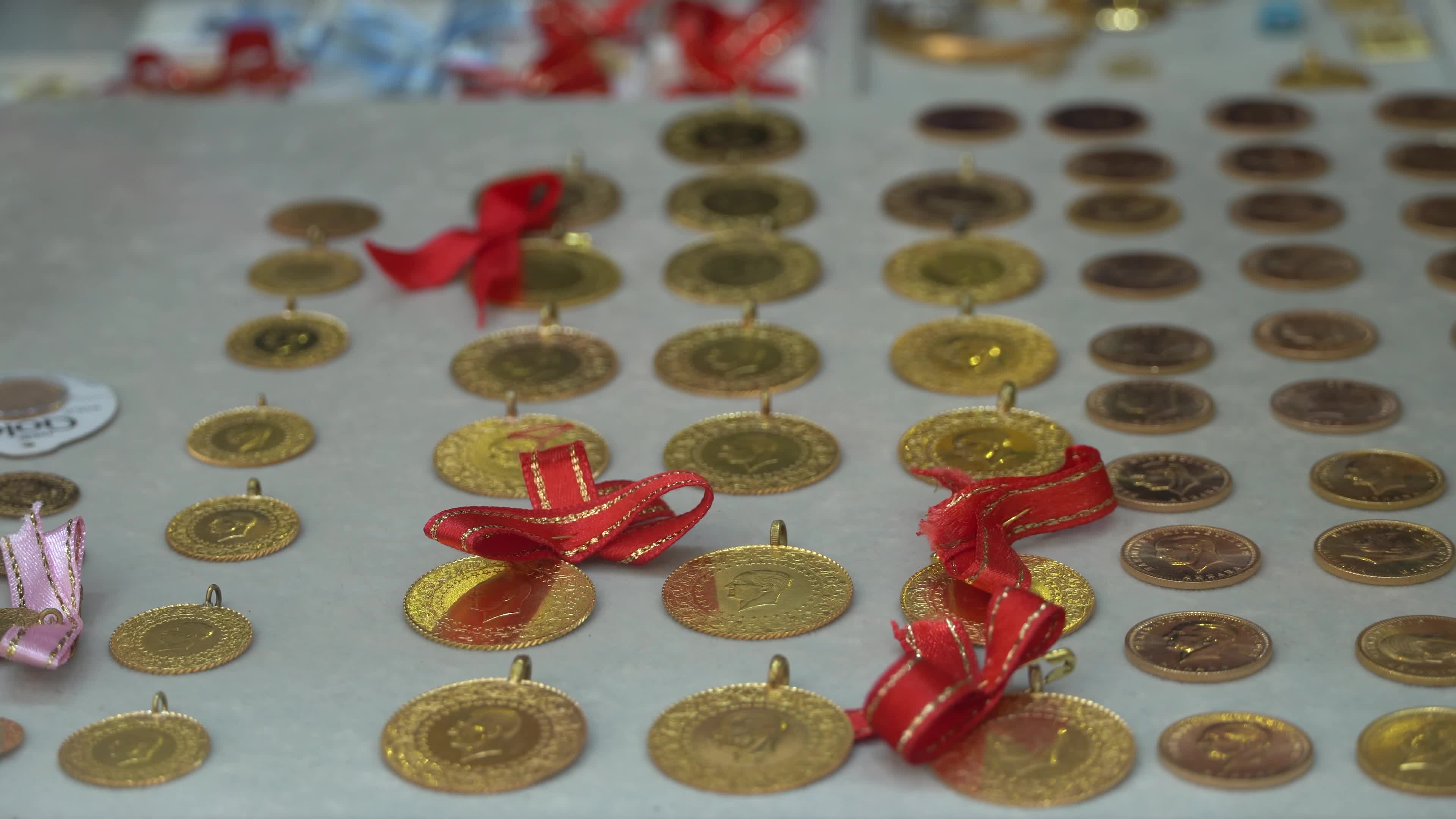 Turkey aims to attract 5,000 tons of under-the-mattress gold into the financial system