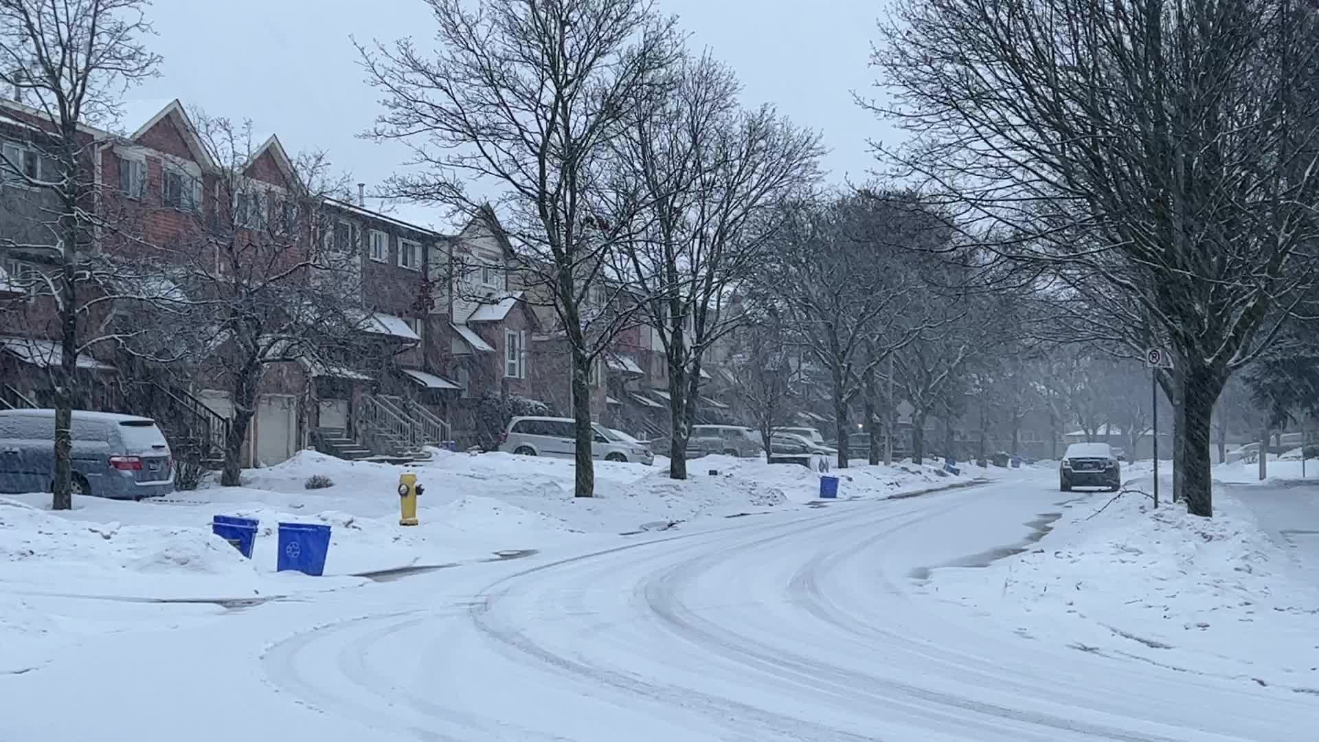 Winter storm hits Toronto
