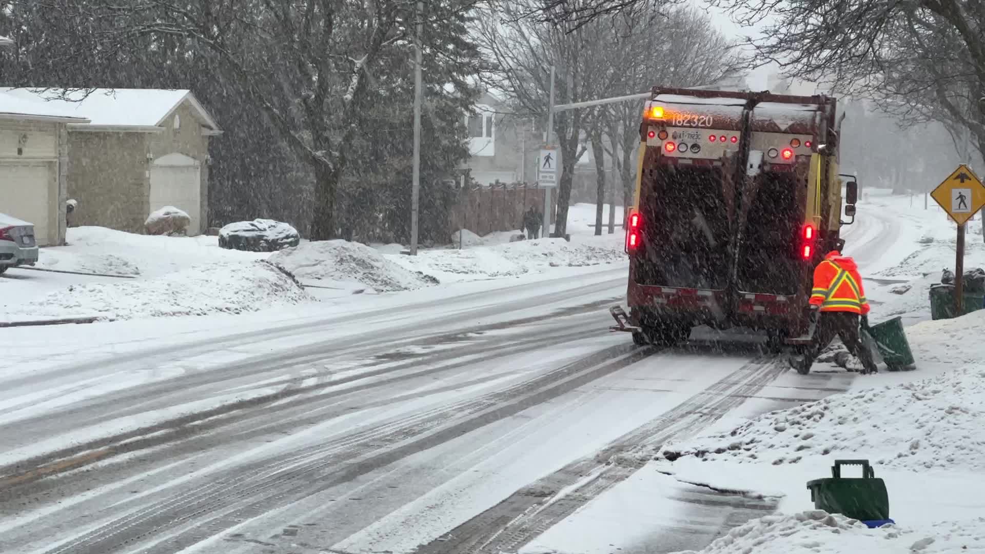 Winter storm hits Toronto