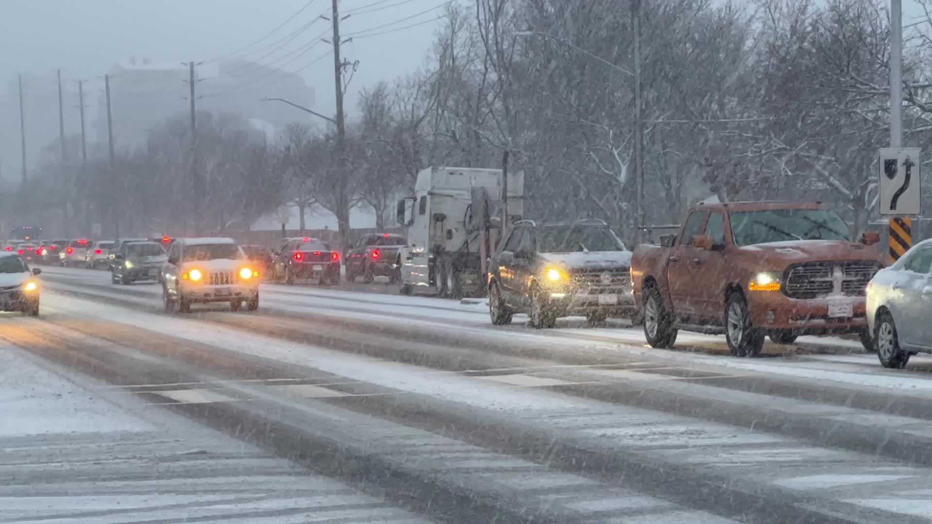 Winter storm hits Toronto