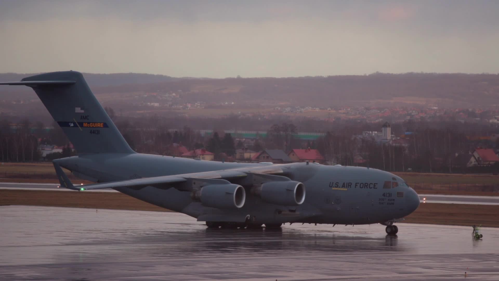 US soldiers arrive in Poland
