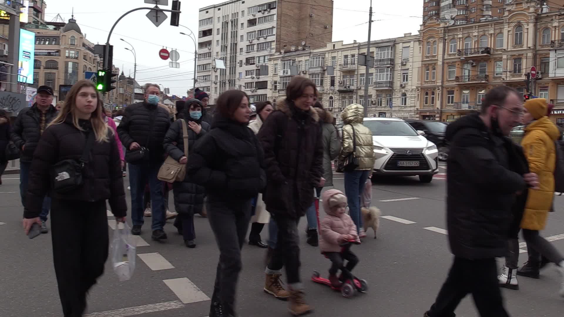 Daily life in Ukraine amid the tension on the border with Russia