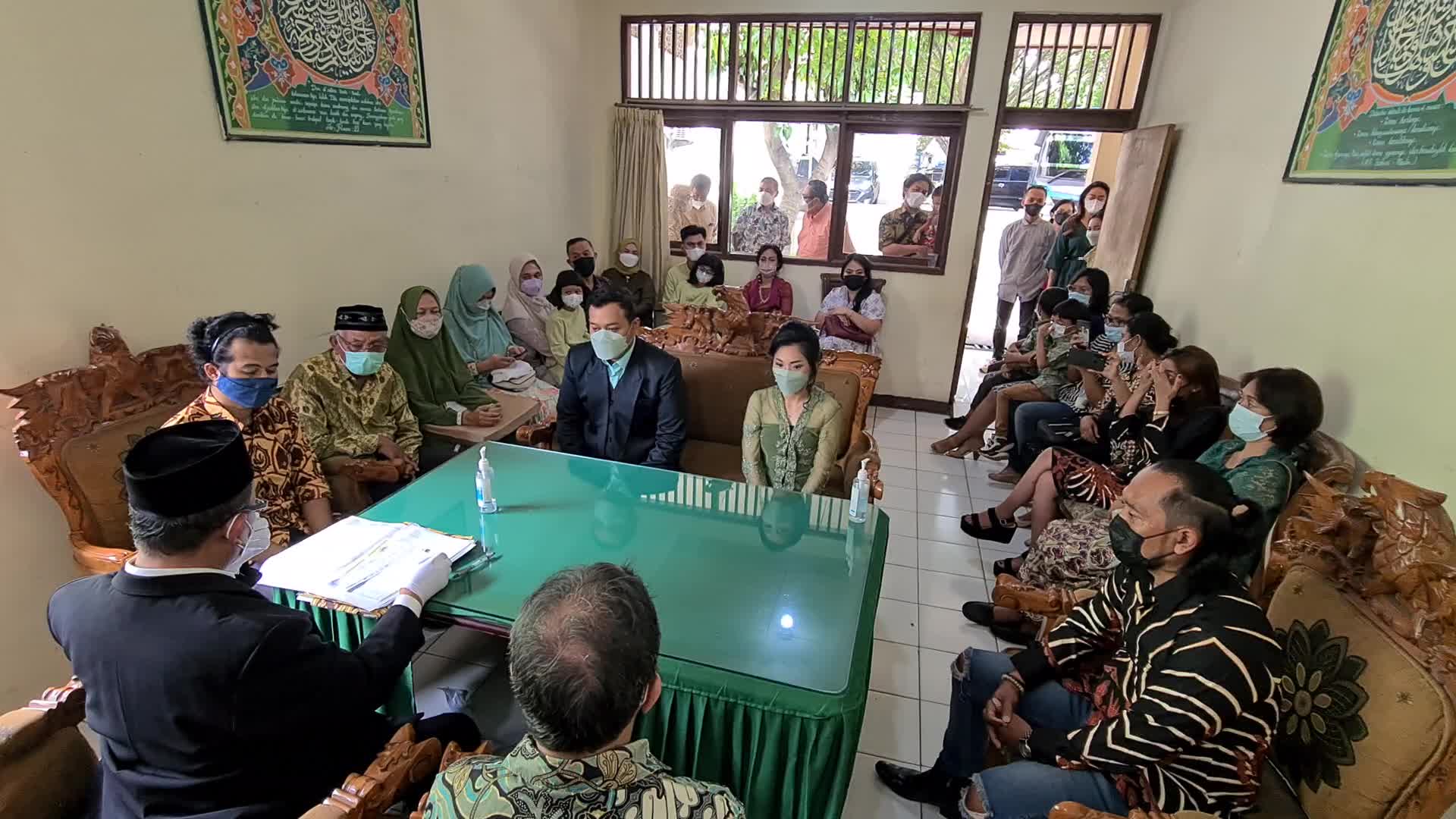 Palindrome wedding in Indonesia amid the COVID-19 pandemic