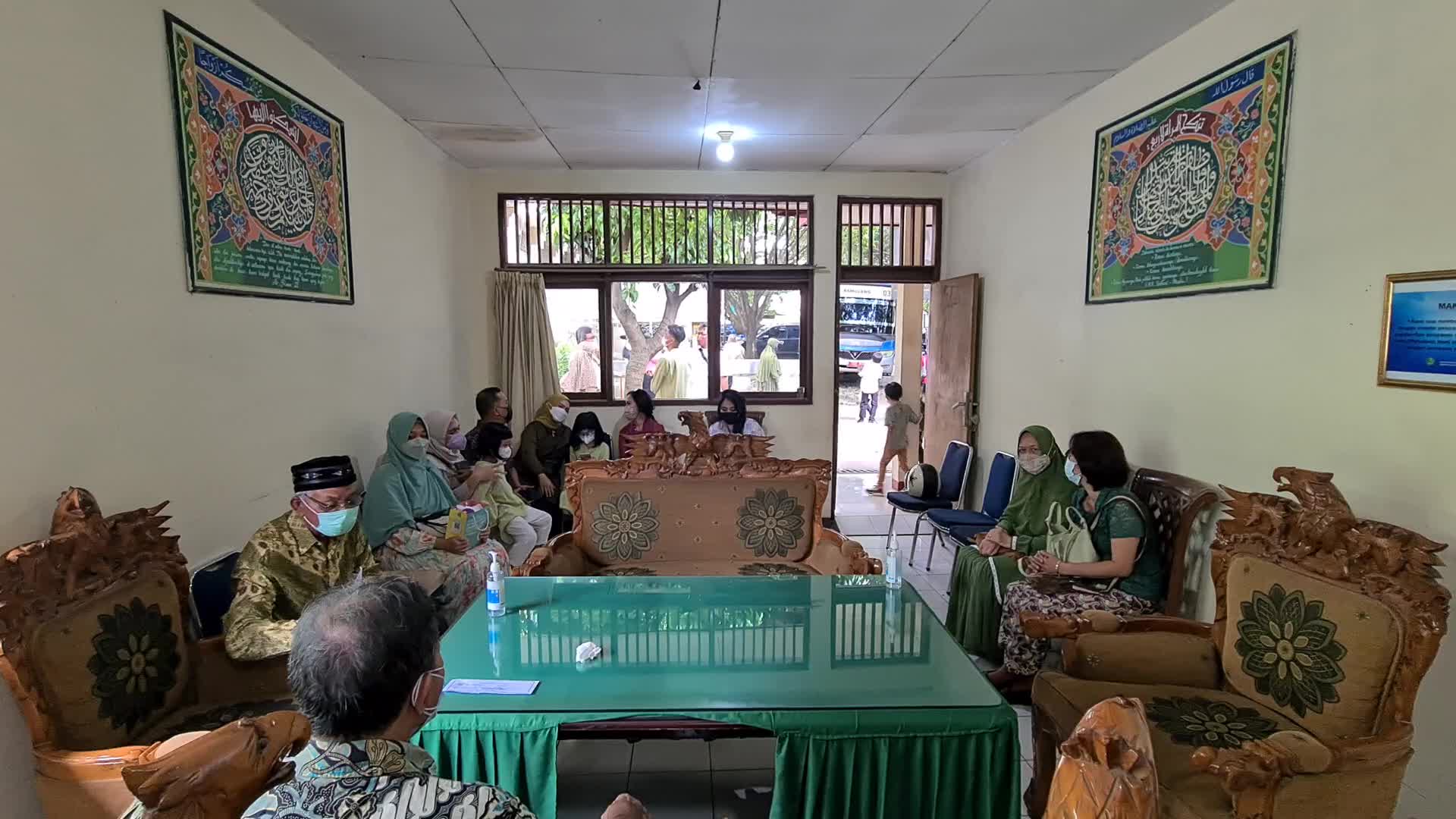 Palindrome wedding in Indonesia amid the COVID-19 pandemic