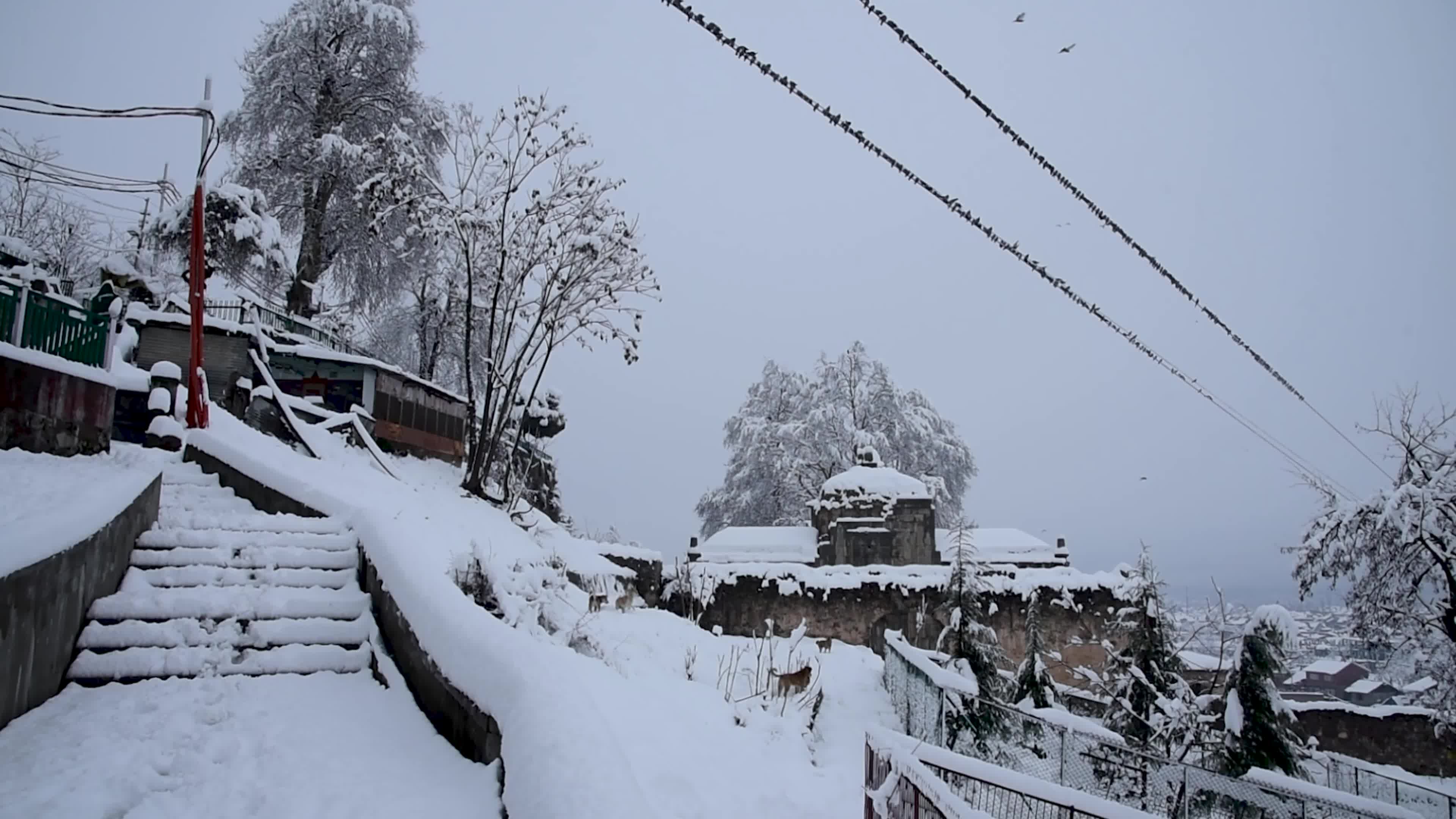 Heavy snowfall in Indian administered Kashmir