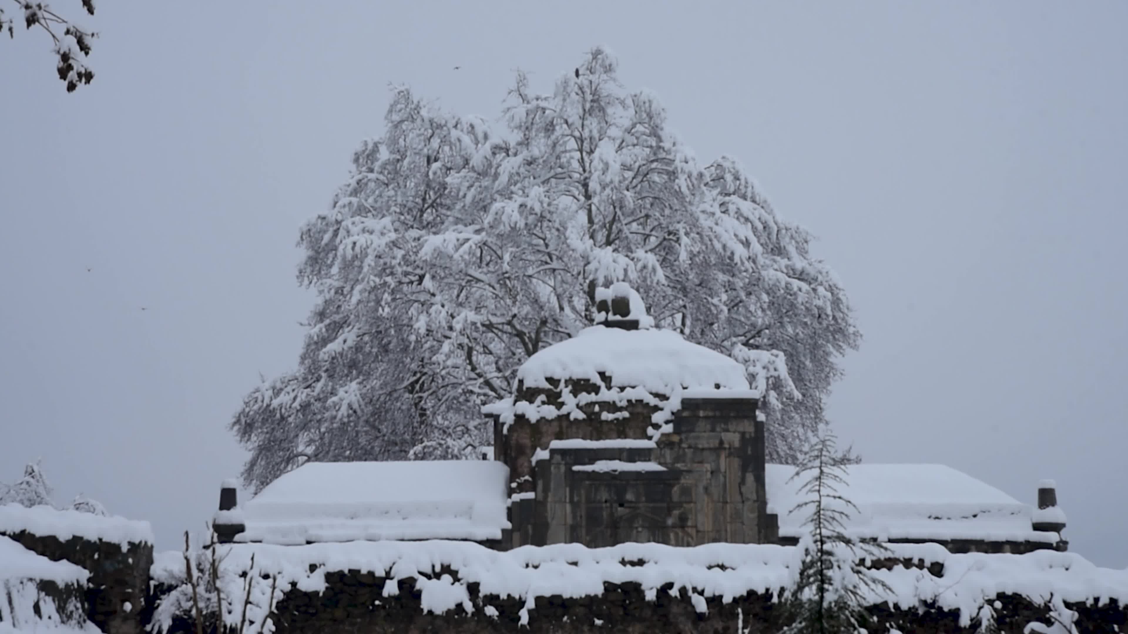 Heavy snowfall in Indian administered Kashmir