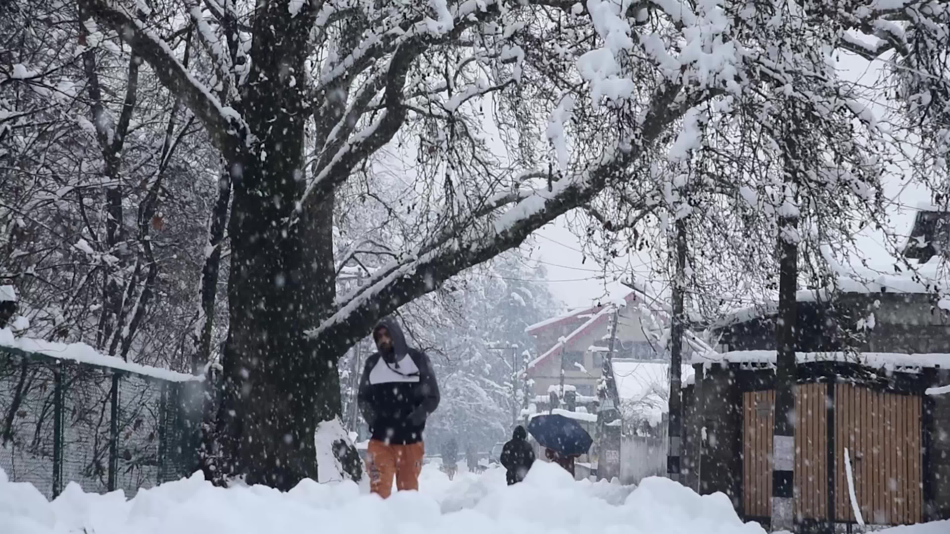 Heavy snowfall in Indian administered Kashmir