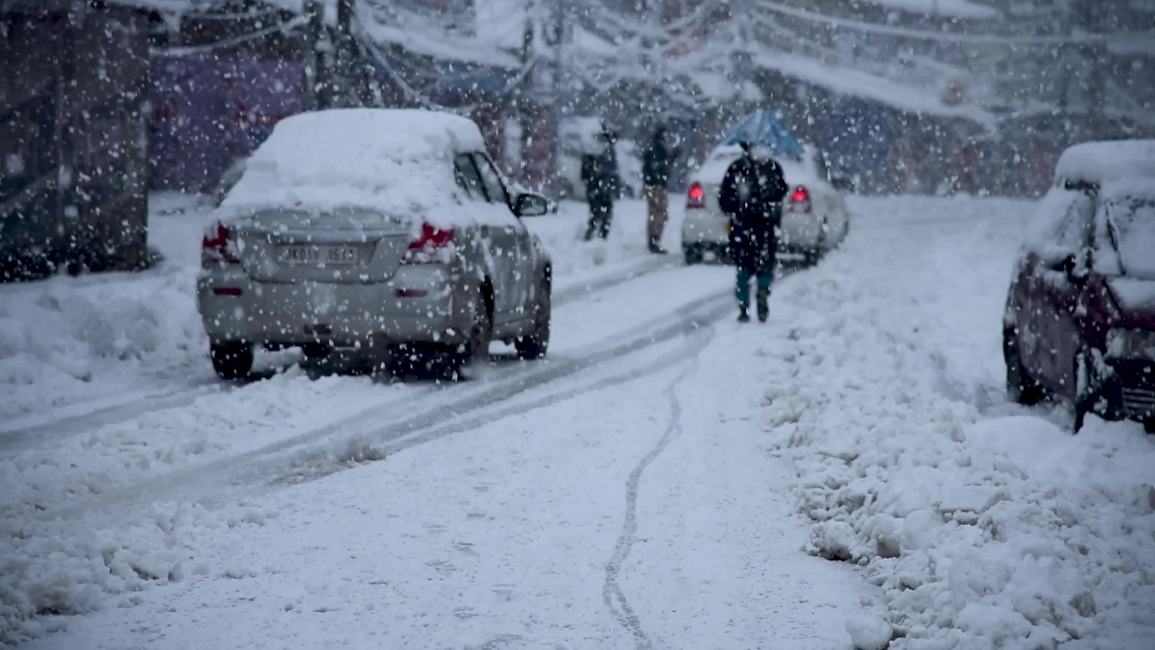 Heavy snowfall in Indian administered Kashmir