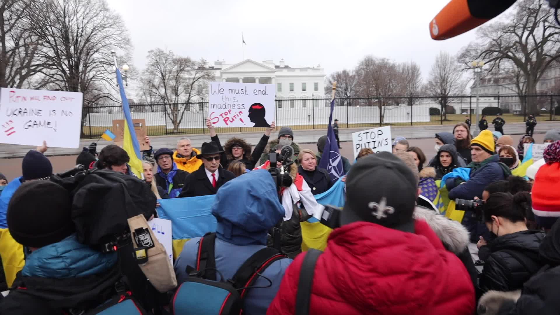 Pro-Ukraine protest at White House