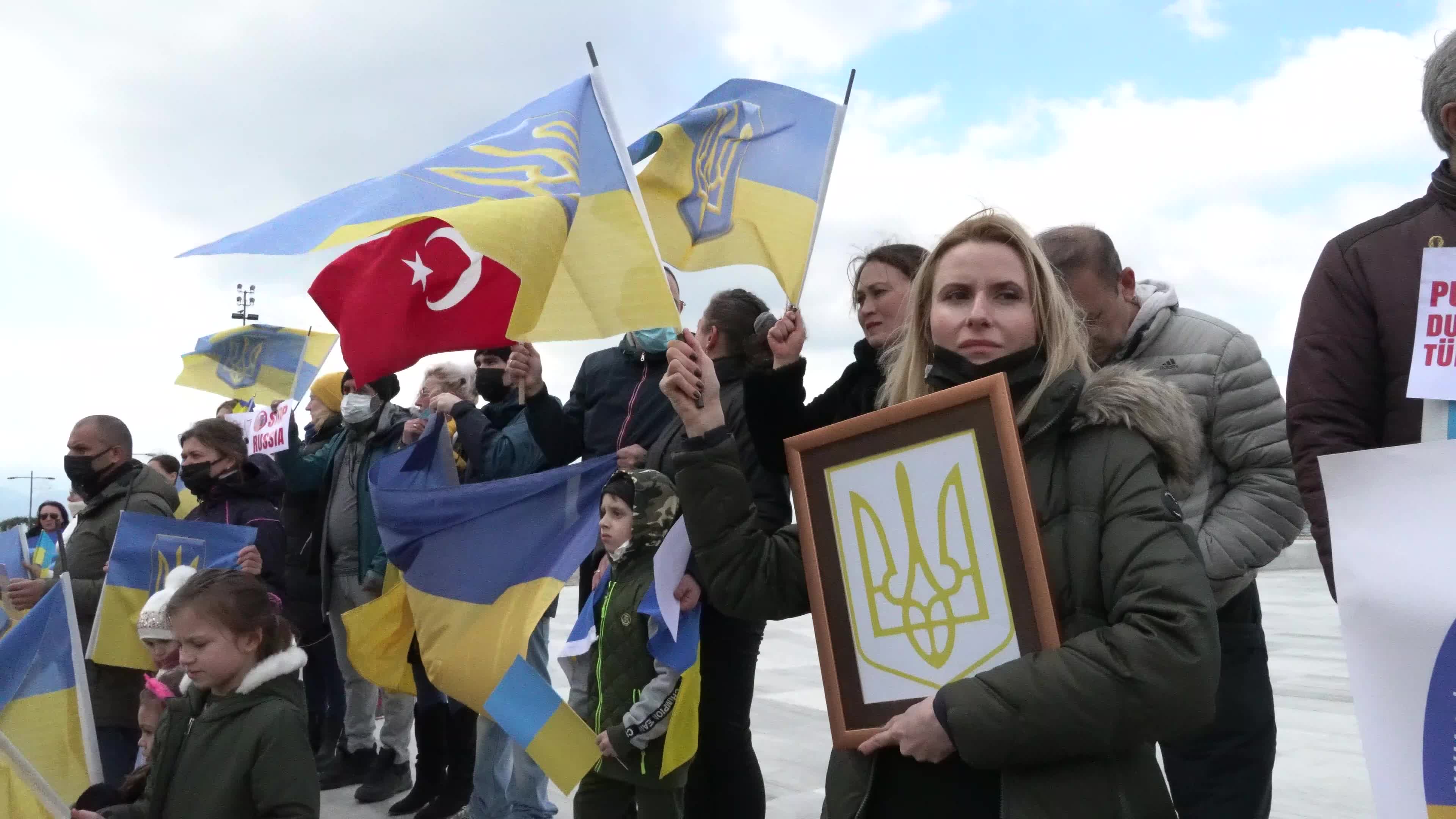 Protest of Ukrainians after Russia invades Ukraine