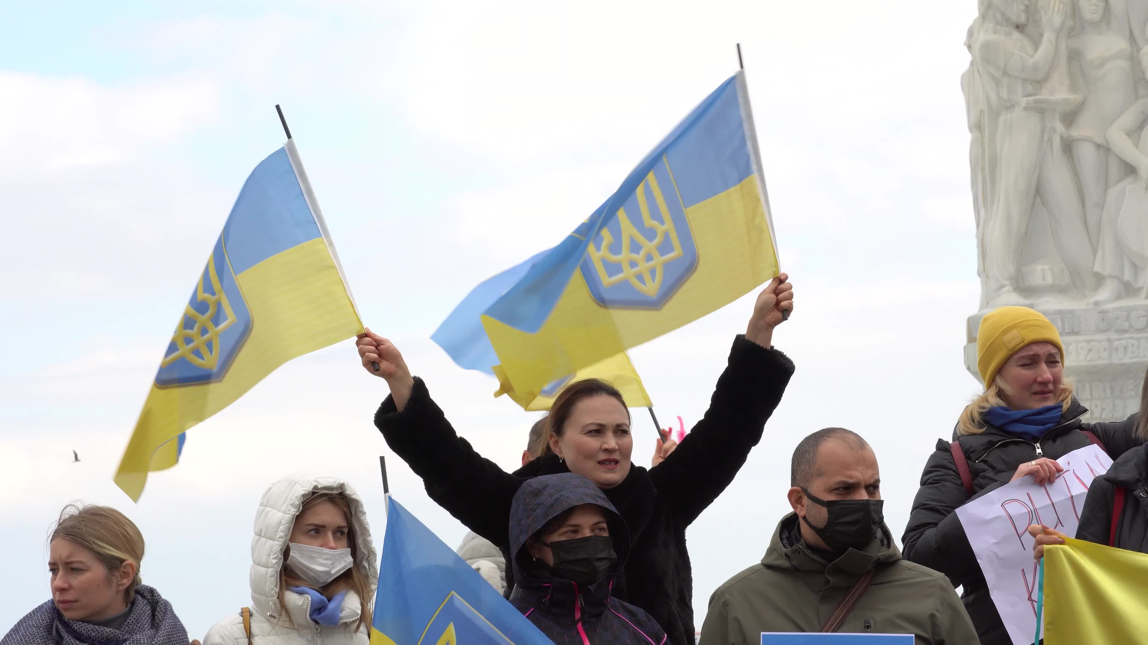 Protest of Ukrainians after Russia invades Ukraine