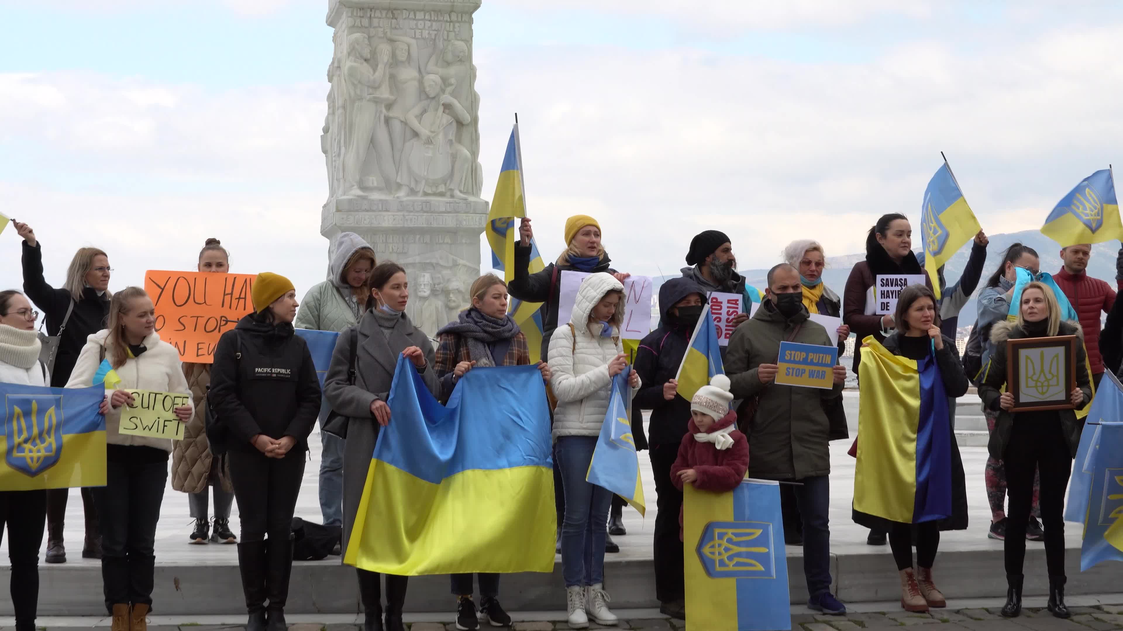 Protest of Ukrainians after Russia invades Ukraine