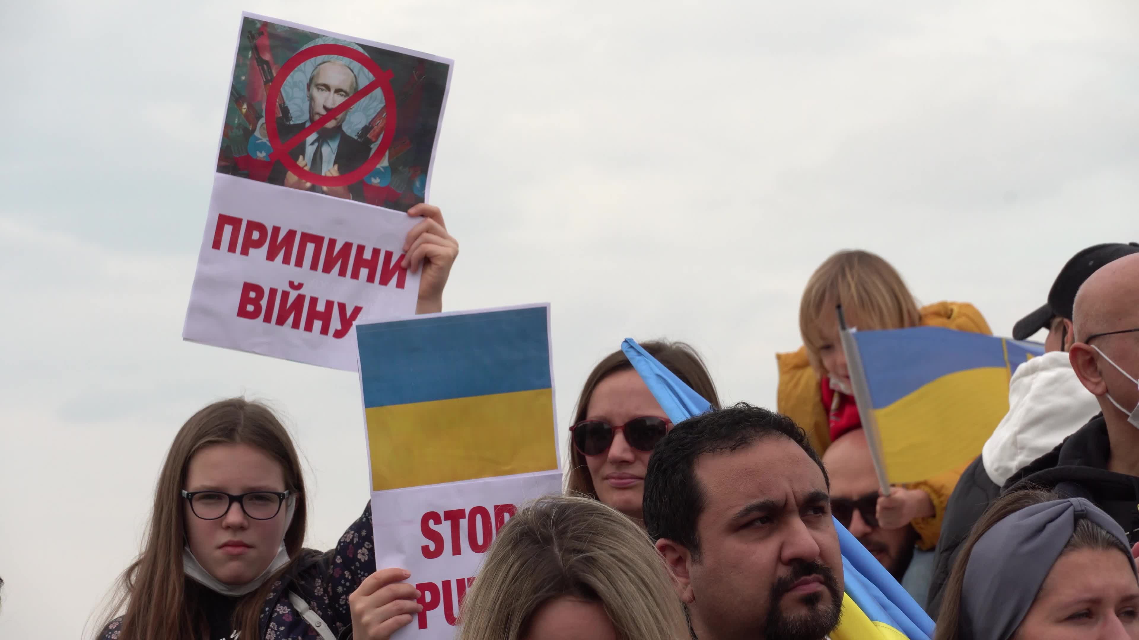 Protest of Ukrainians after Russia invades Ukraine