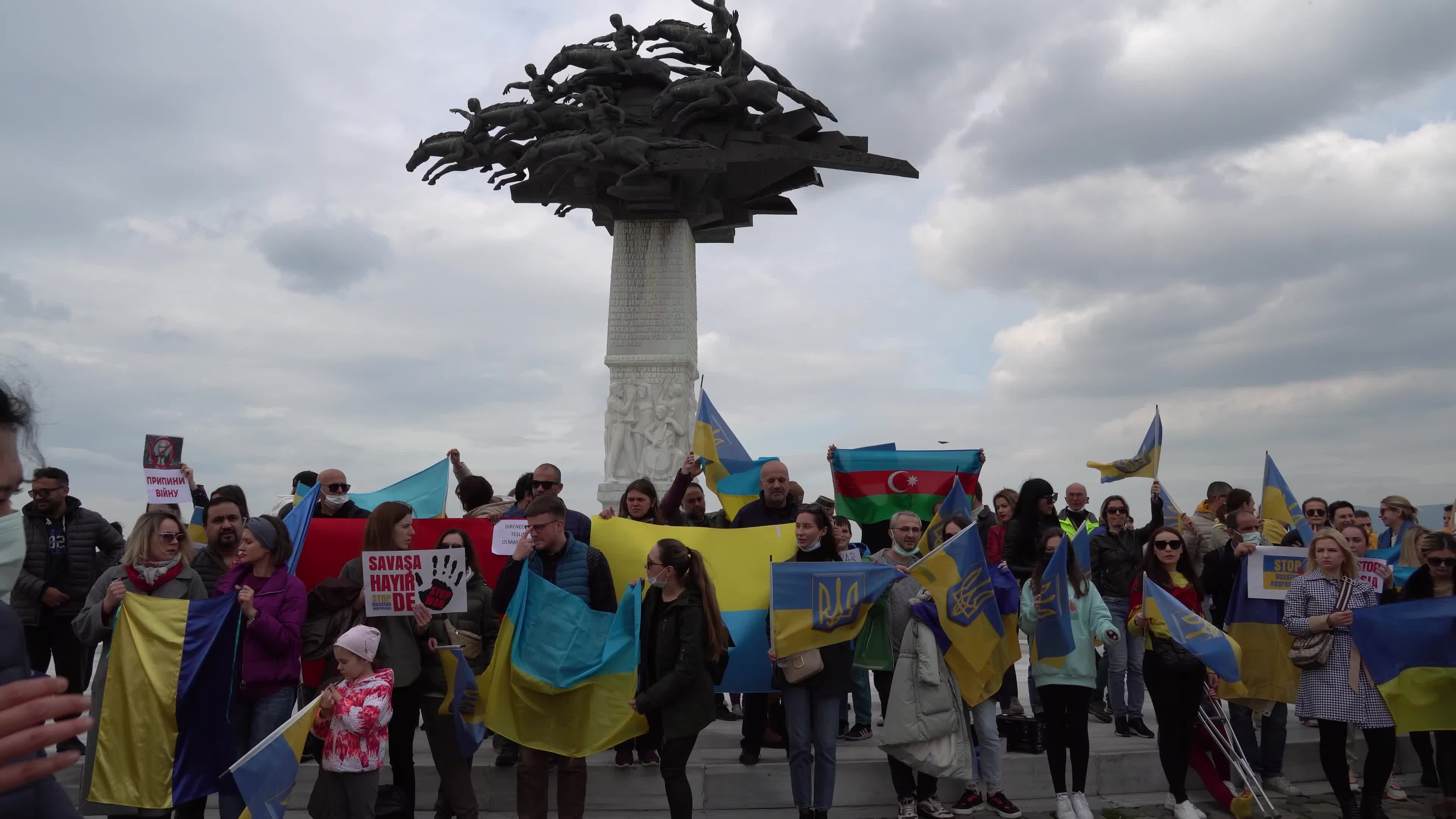 Protest of Ukrainians after Russia invades Ukraine