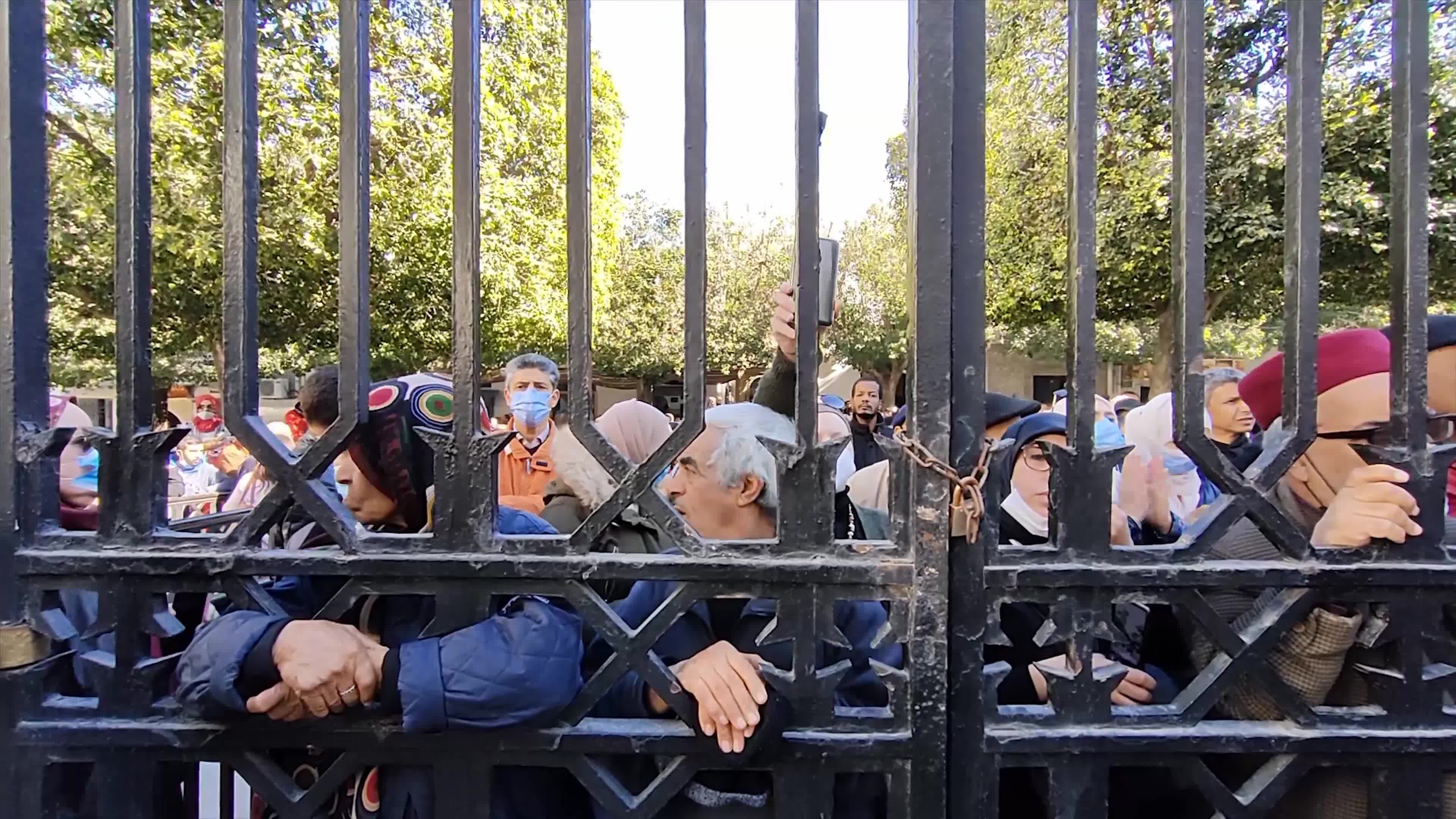 Judges Protest President Saied's Decision to Dissolve Supreme Judicial Council In Tunis