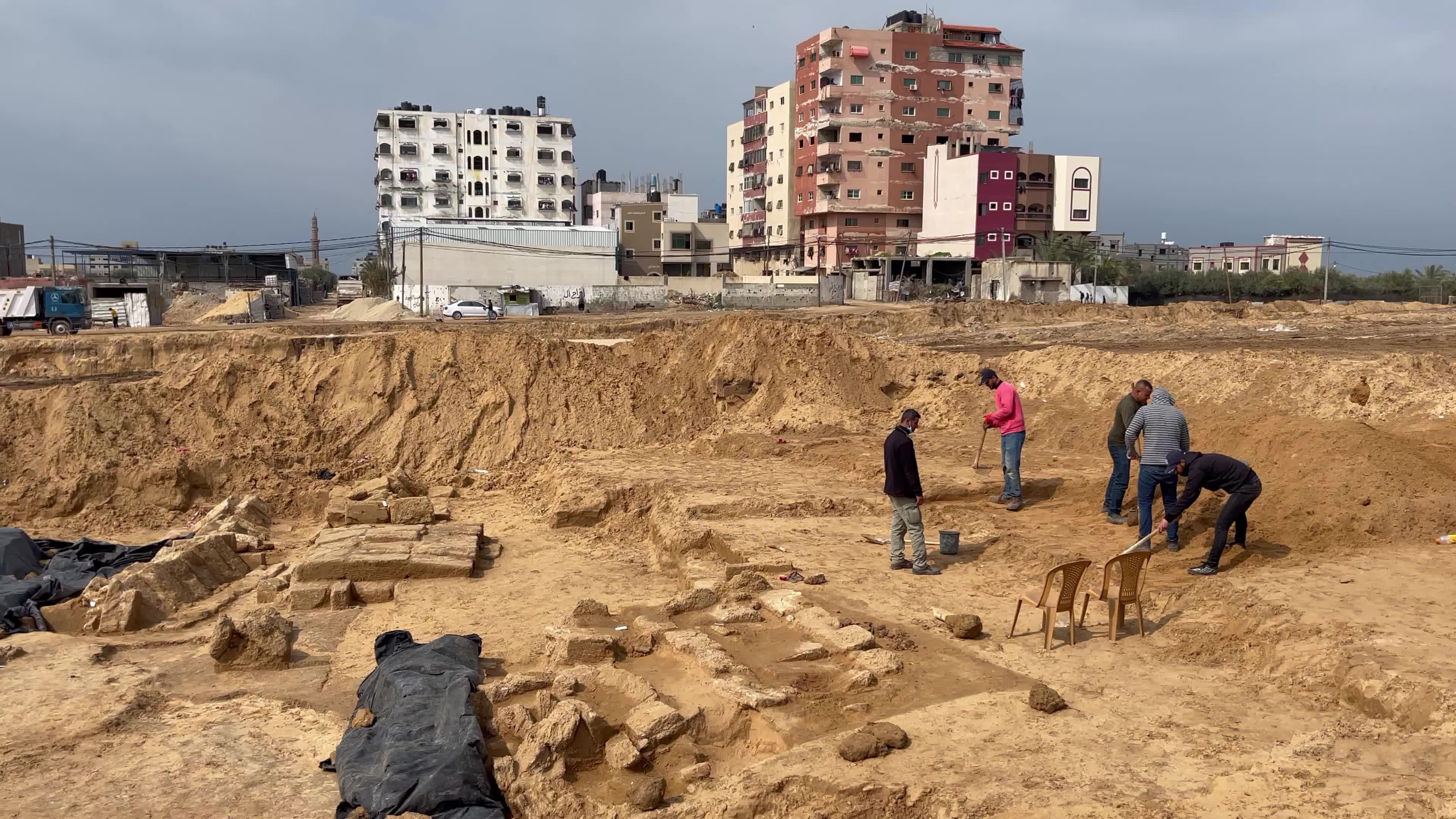 Newly discovered Roman cemetery in Gaza City 
