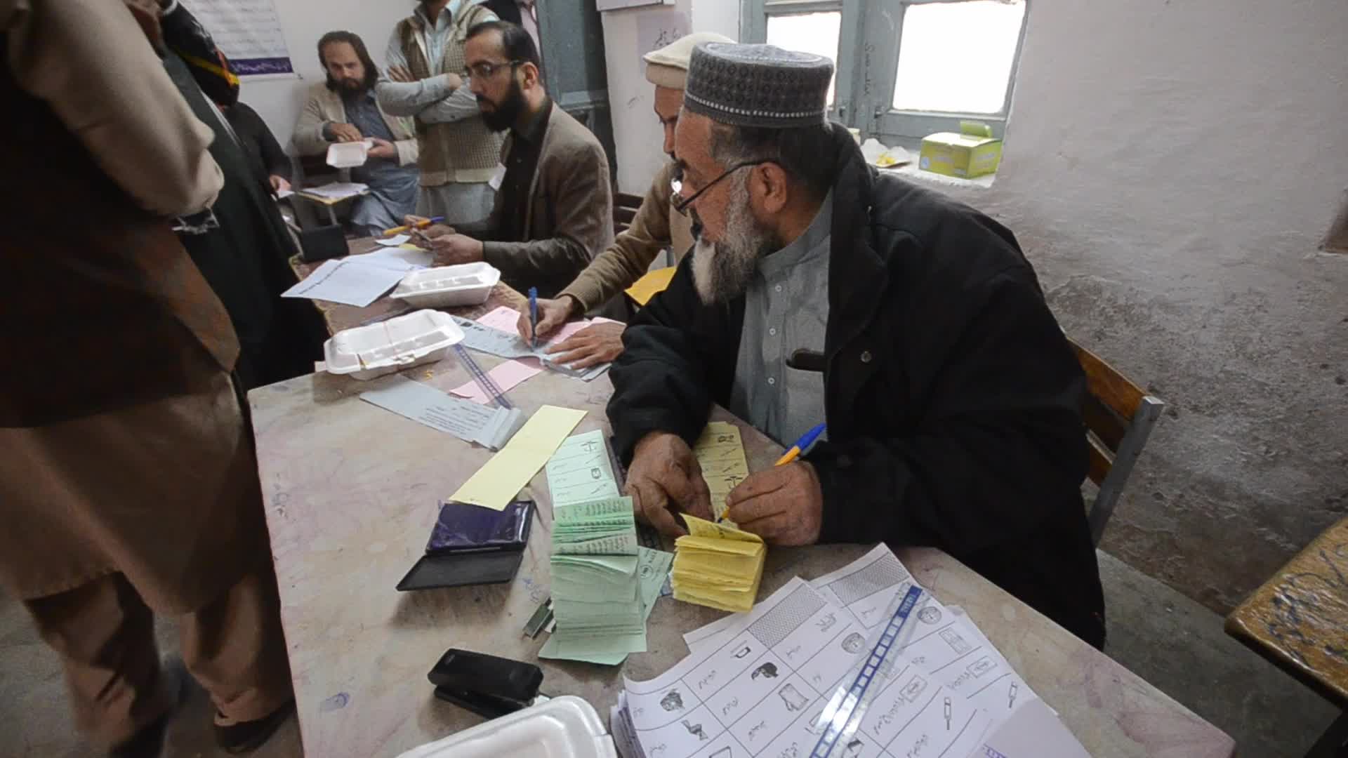 Re-polling in 13 districts for local Govt elections in Peshawar 