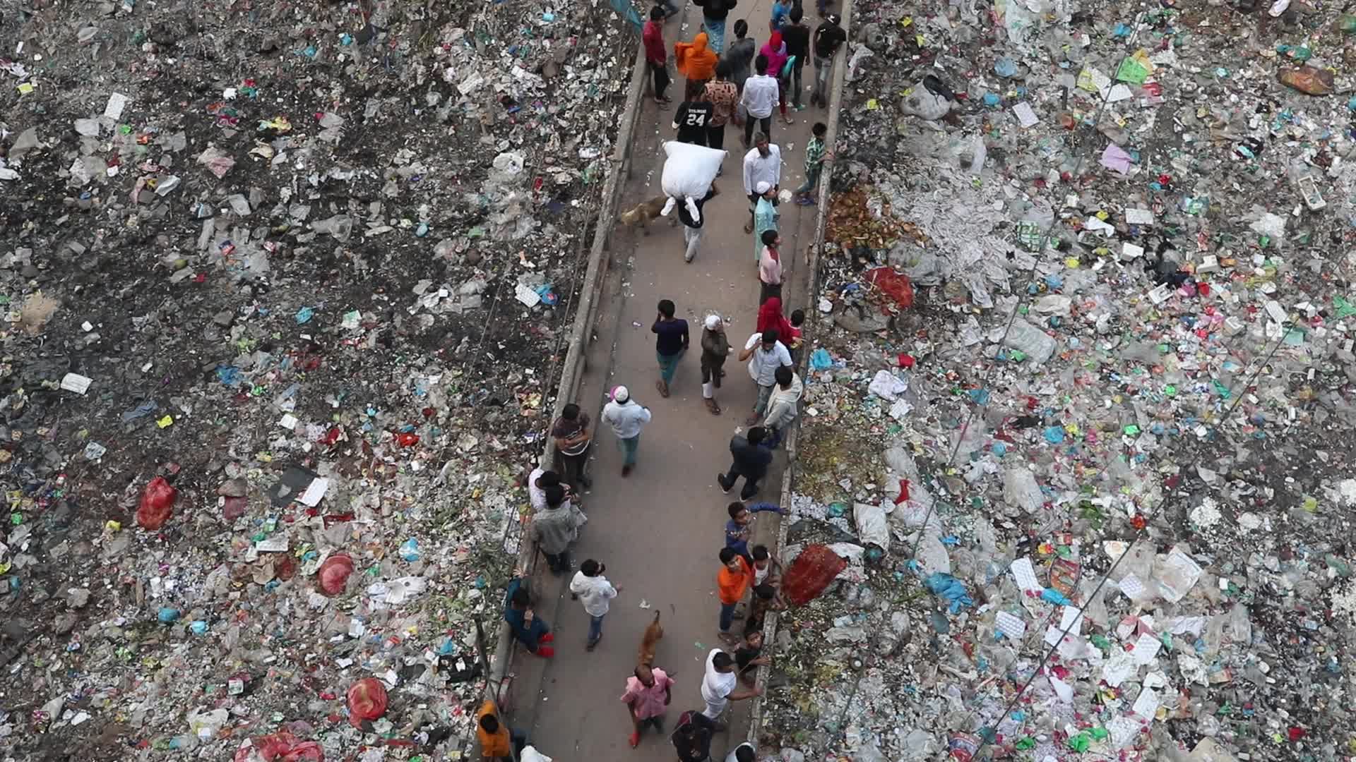 Pollution In Dhaka