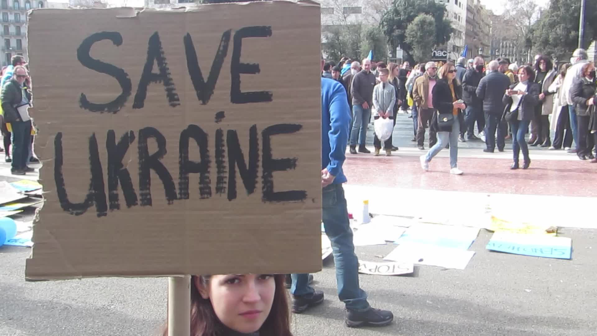 Demonstration in Barcelona against the war in Ukraine