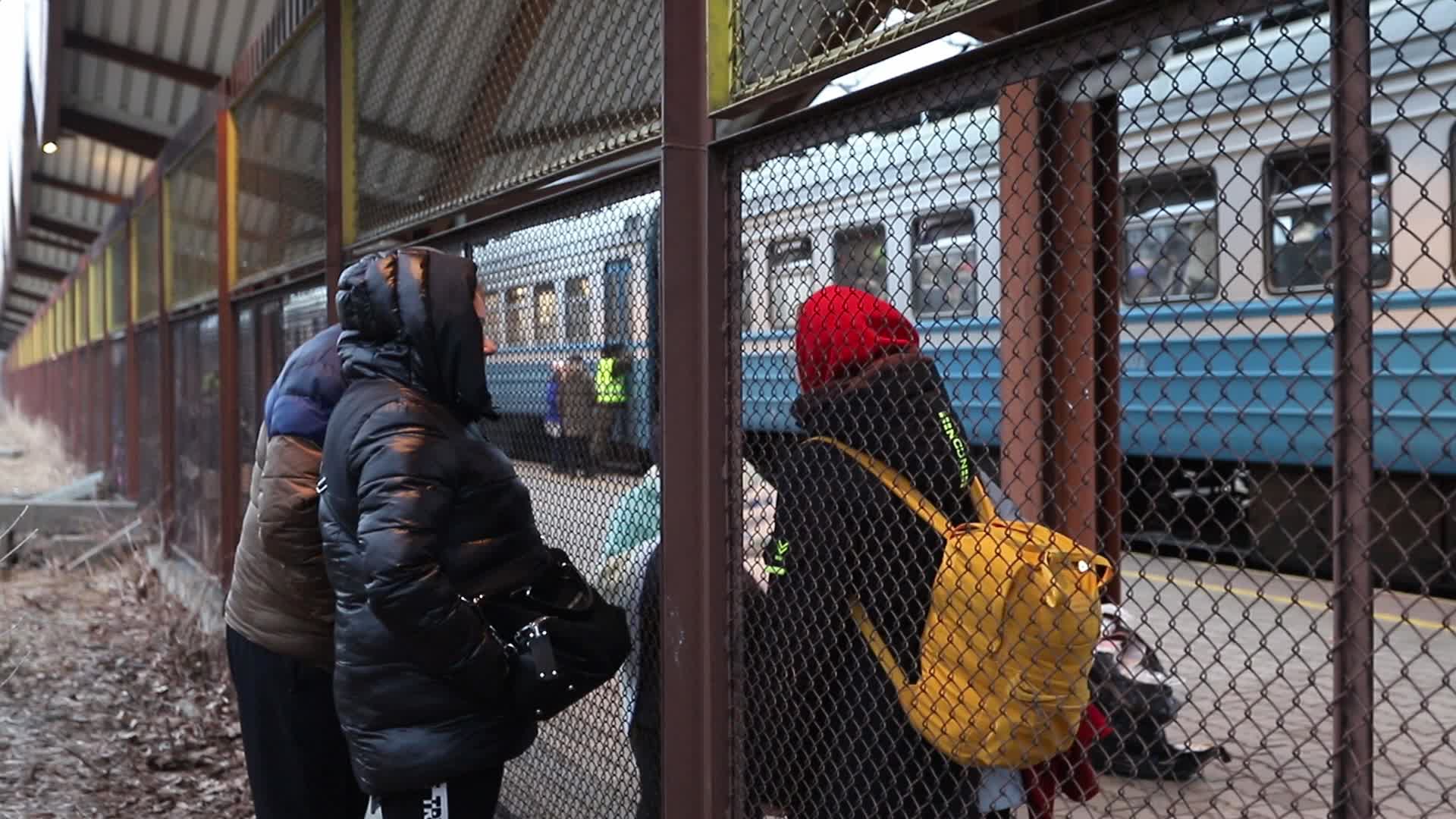 Refugees from Ukraine come to Przemyśl in Poland