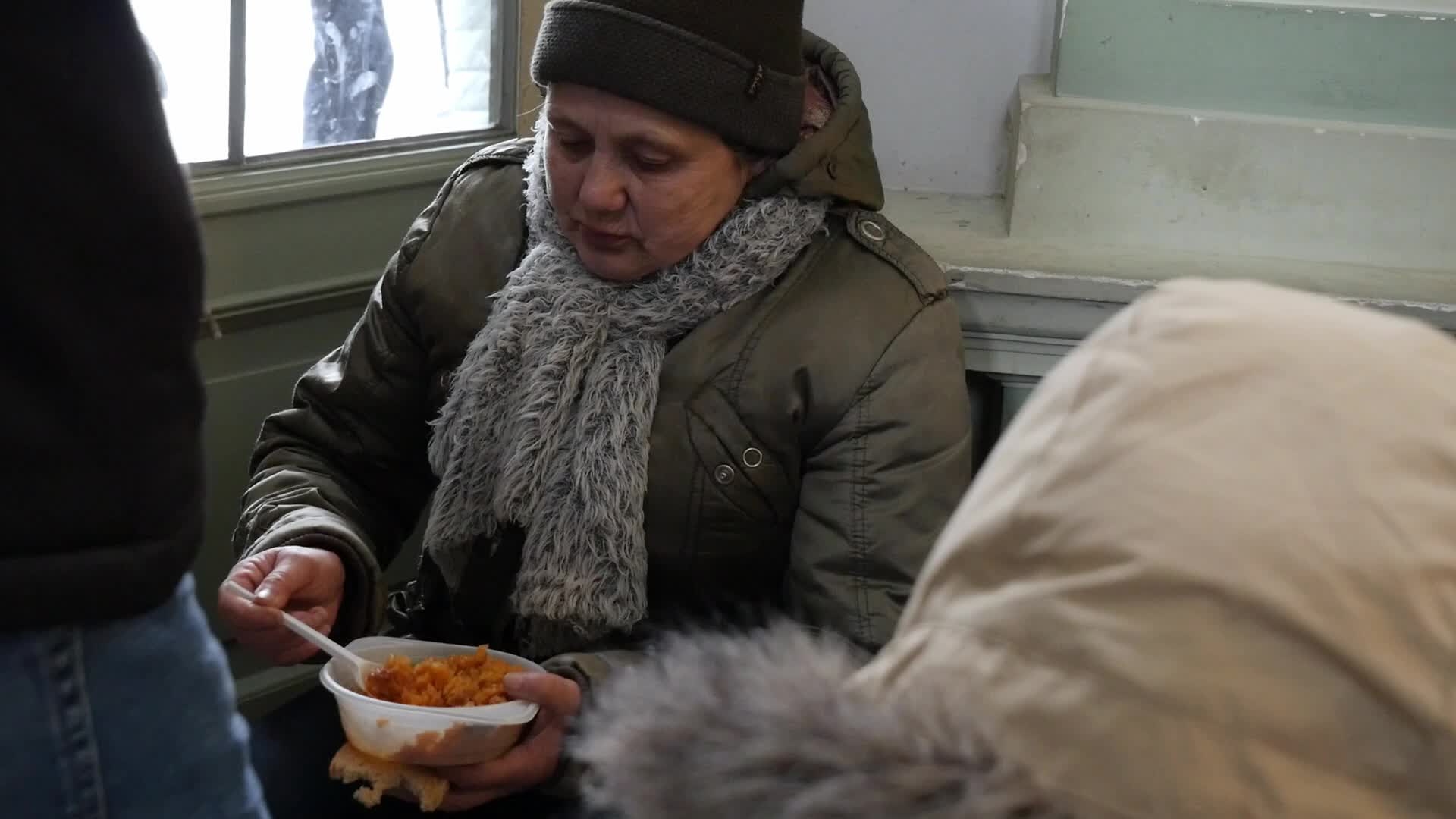 Refugees from Ukraine come to Przemyśl in Poland