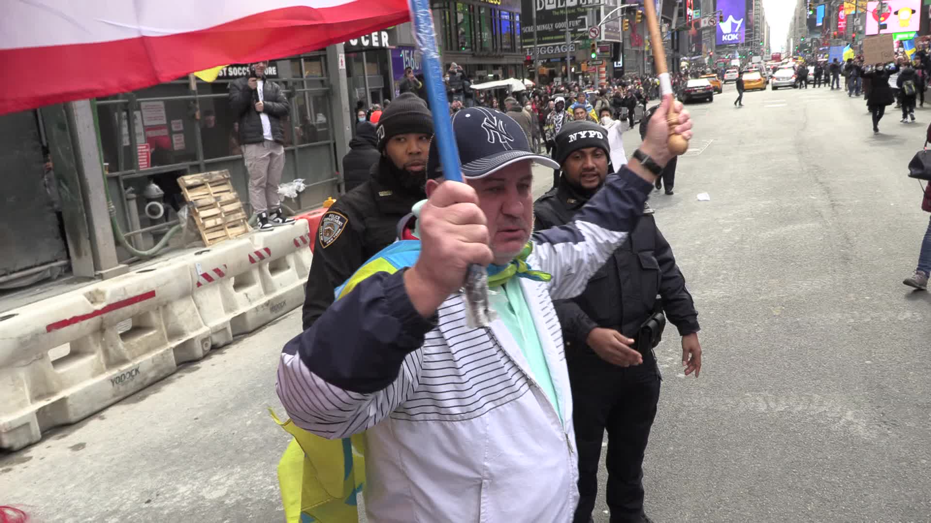 NYC: Ukrainian-Americans Flood Times Square calling for NATO to Implement No-Fly Zone