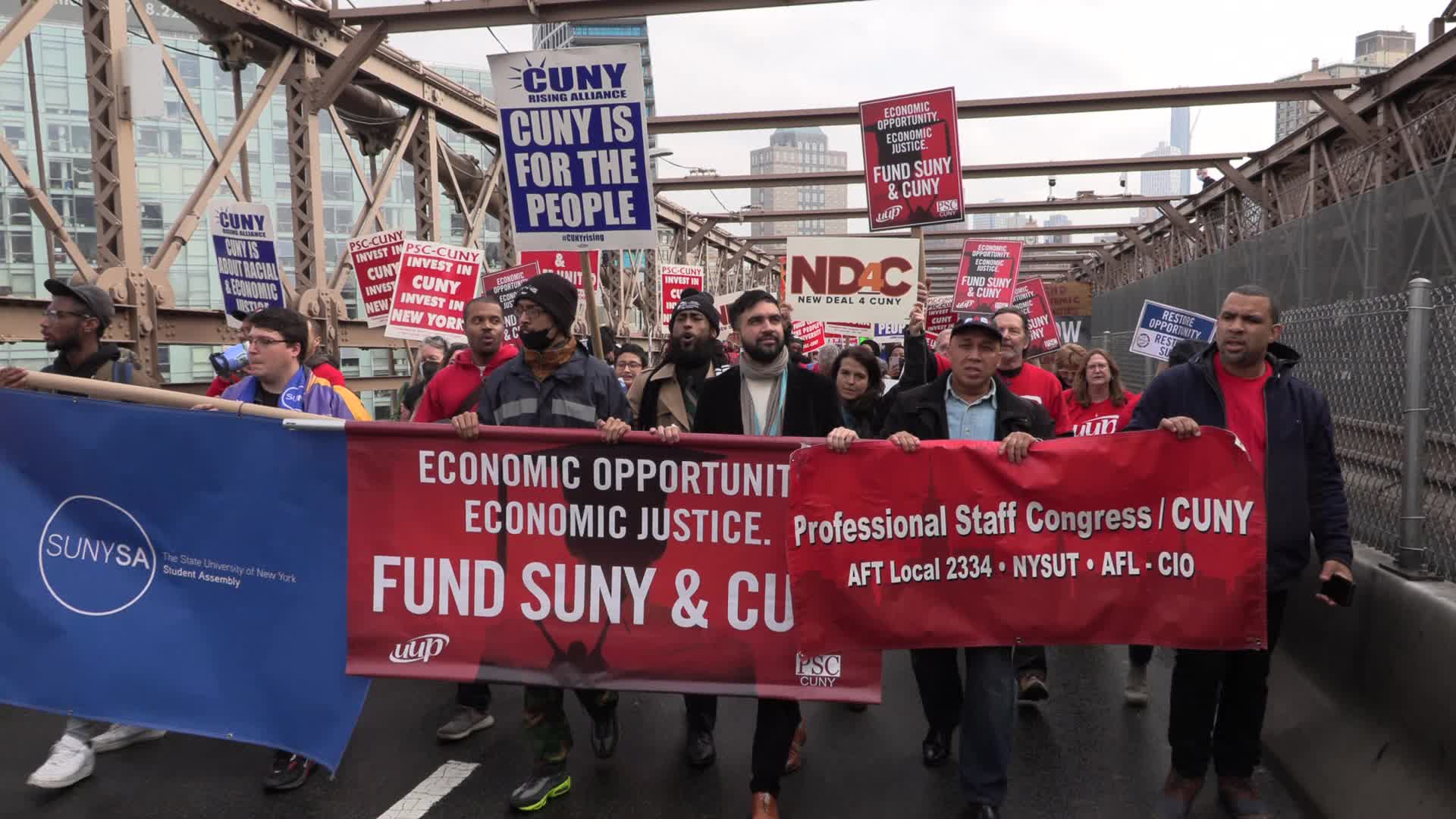 NYC: Teachers, Students Take Over Brooklyn Bridge Calling for Investment in SUNY & CUNY