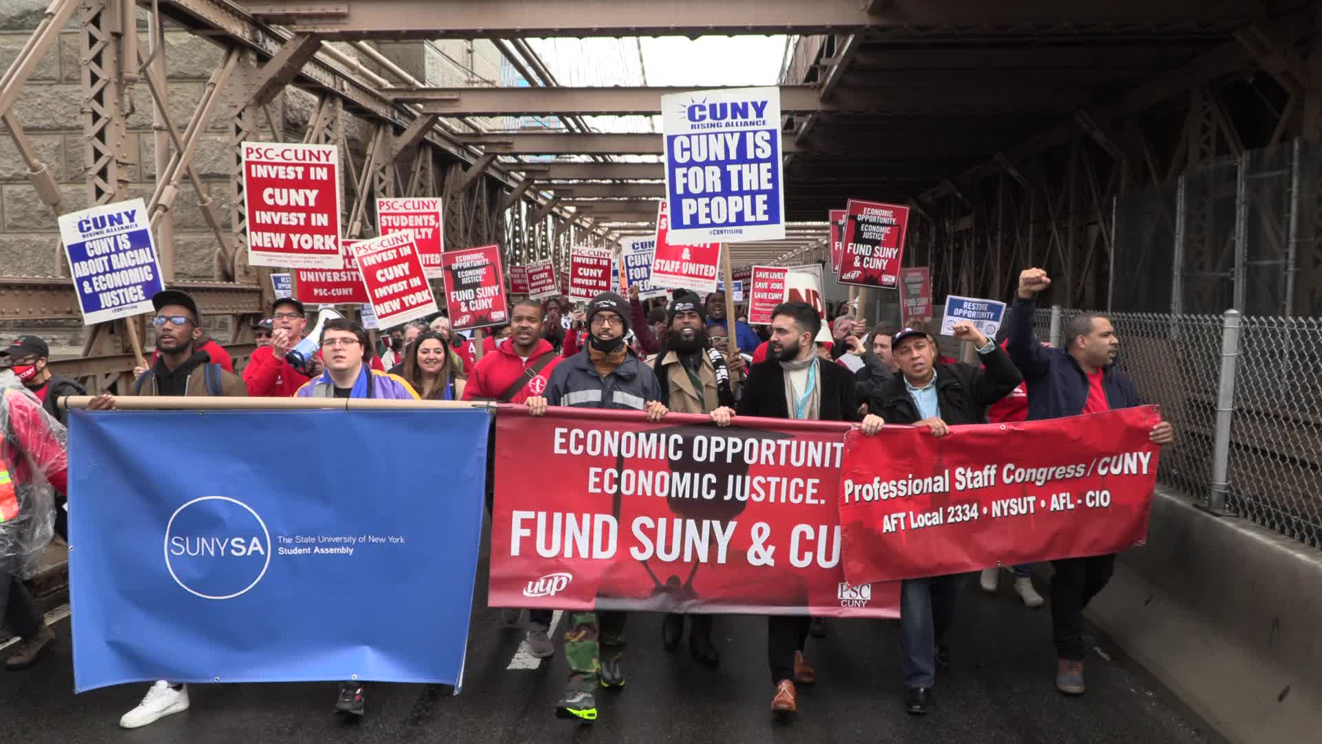 NYC: Teachers, Students Take Over Brooklyn Bridge Calling for Investment in SUNY & CUNY