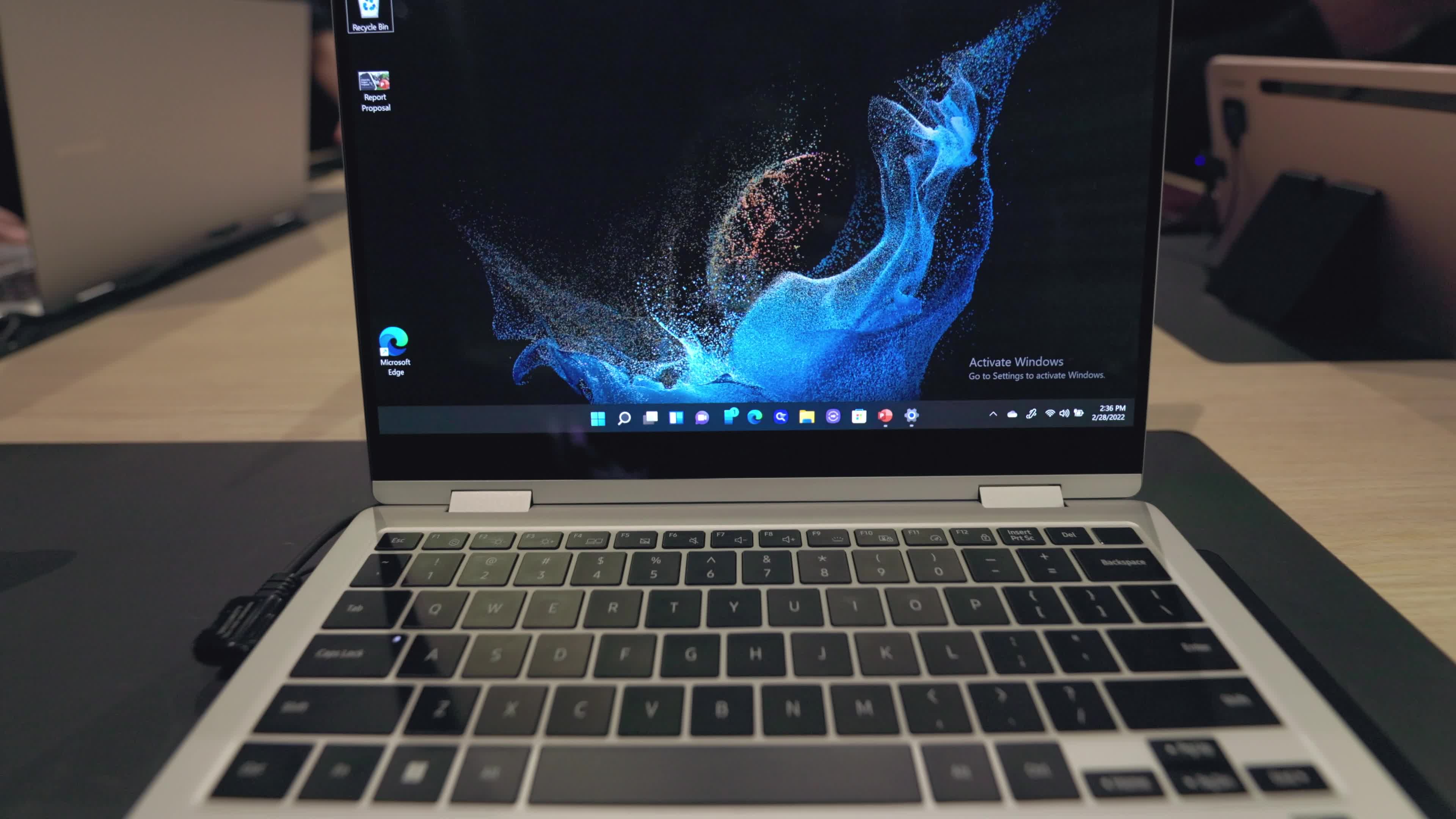 Galaxy Book2 360 