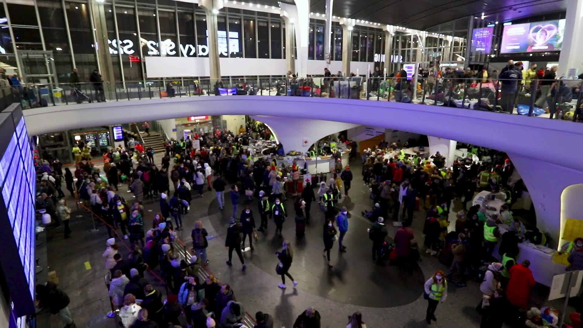 Refugees from Ukraine camp at the Warsaw Central Railway Station